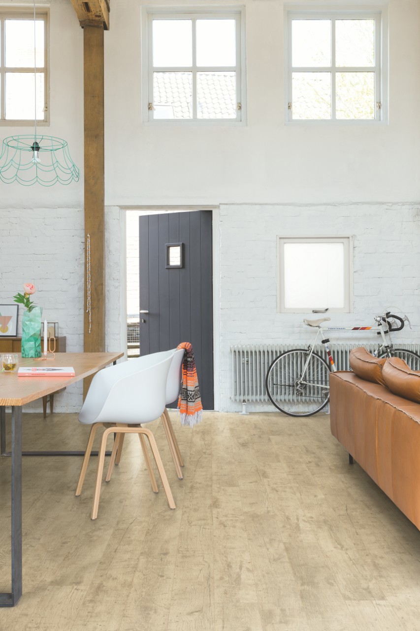 Изображение товара Ламинат Quick Step Дуб почтенный бежевый промасленный 32 класс водонепроницаемый 1.507 м2