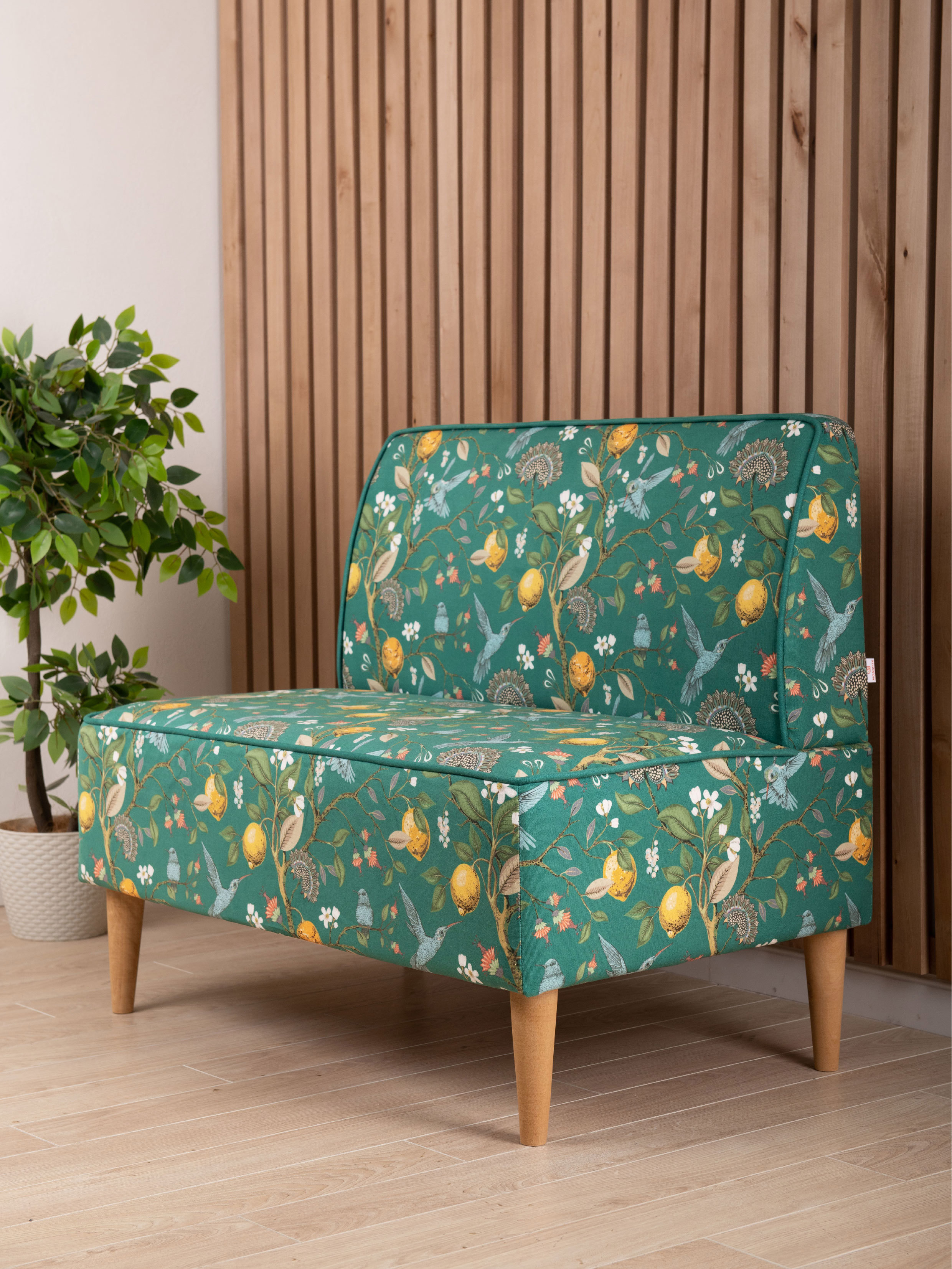 Изображение товара Диван Monofix Odos-lemon-зеленый 100x82x61 см велюр офисный компактный уютный