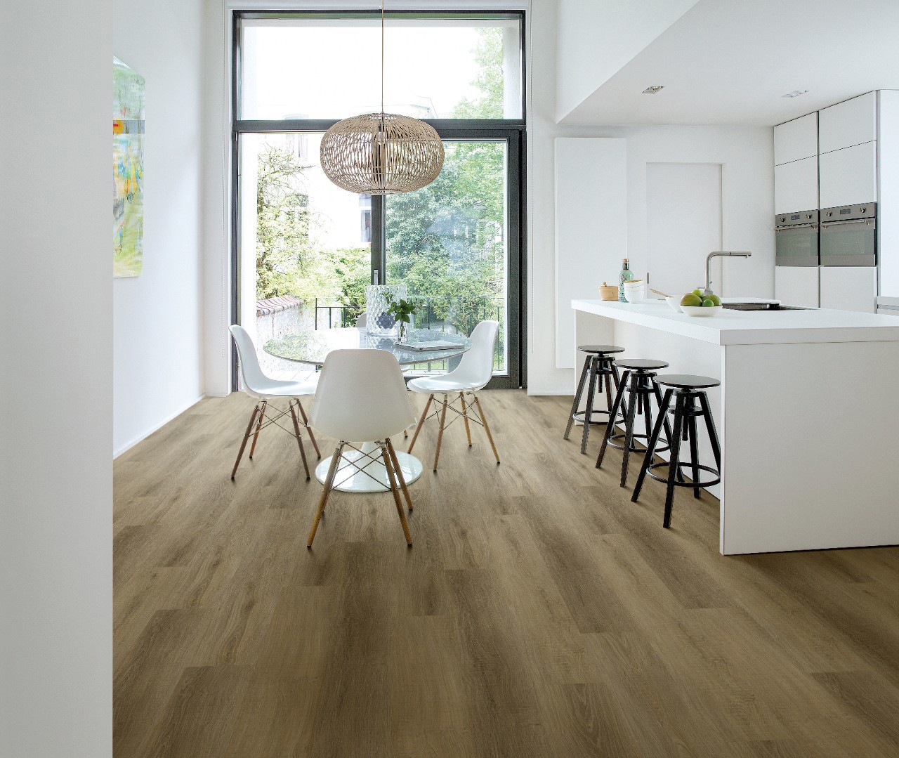 Изображение товара ПВХ плитка Quick Step Бежевый дуб 33 класс толщина 5 мм 2.128 м²