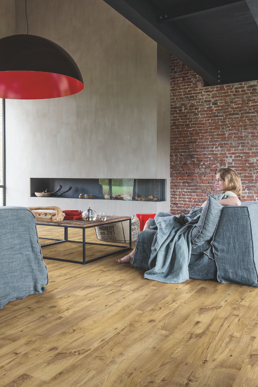 Изображение товара ПВХ плитка Quick Step Каштан винтажный 32 класс Толщина 4.5 мм 2.105 м²