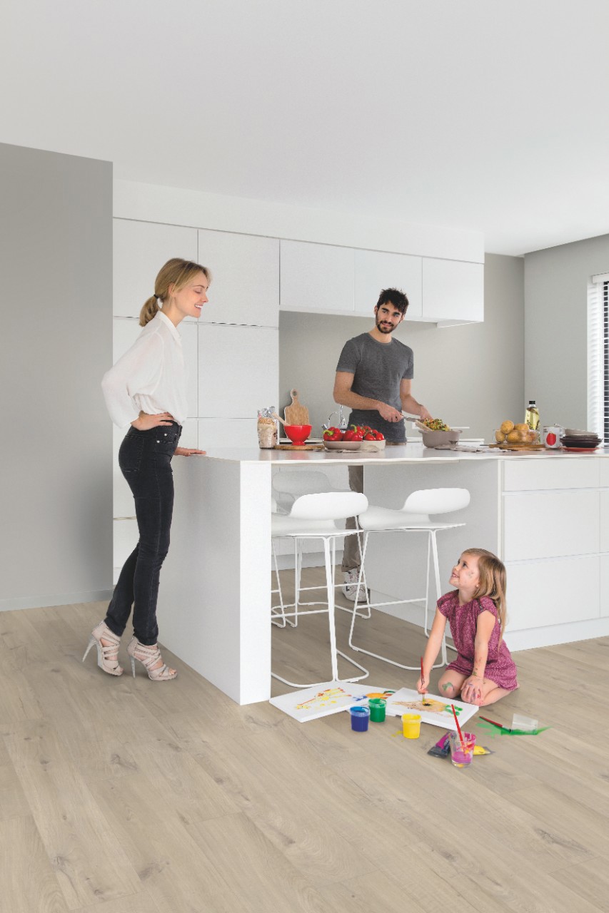 Изображение товара ПВХ плитка Quick Step Дуб хлопковый бежевый 32 класс 4.5 мм 2.22 м²