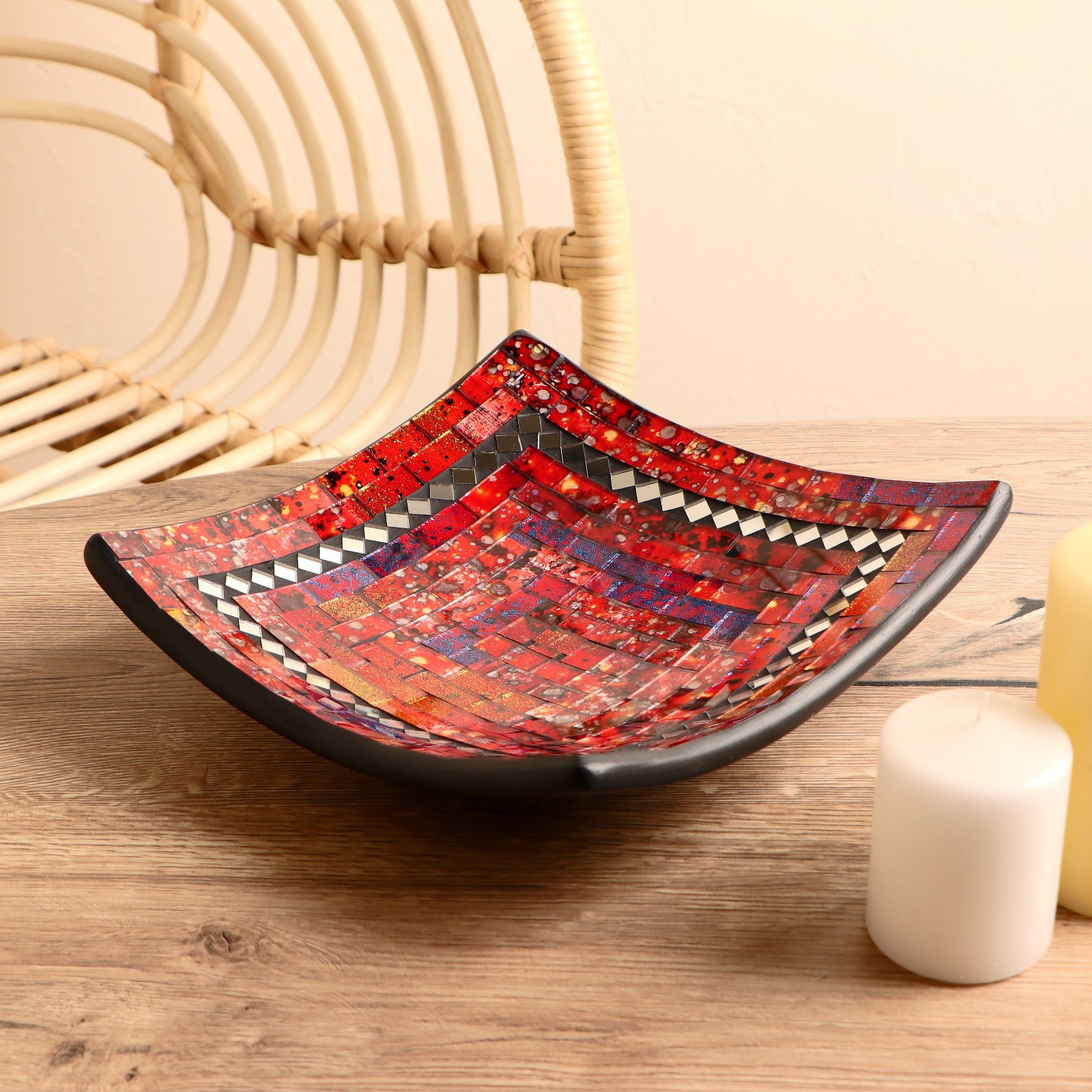 Изображение товара Декоративная тарелка SIMALAND Сонгато 25x25x6 см