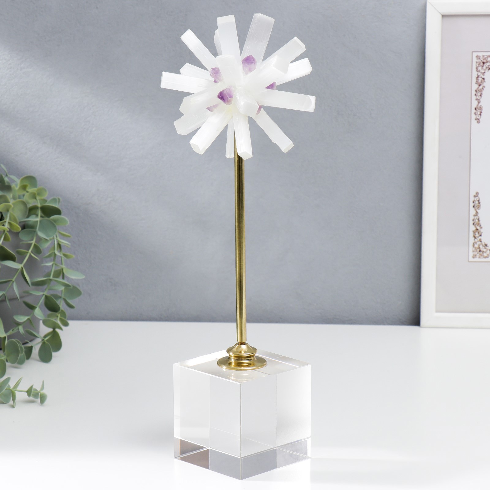 Изображение товара Сувенир интерьерный "Шар из кристаллов хрусталя" 36x12x12 см