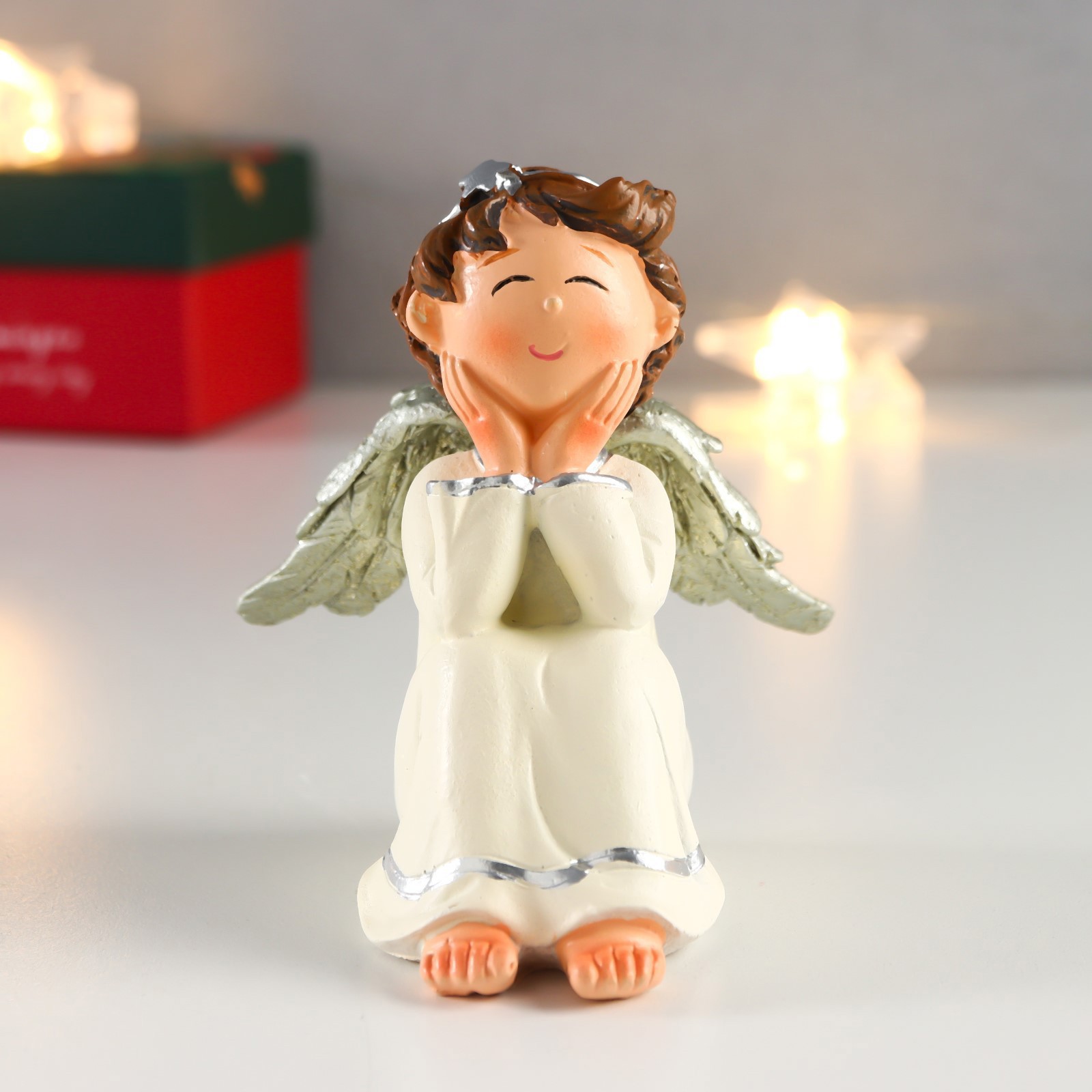 Изображение товара Сувенир интерьерный "Ангелочек в бежевом ободок в волосах со звездой сидит" 9x7.5x8 см 754649