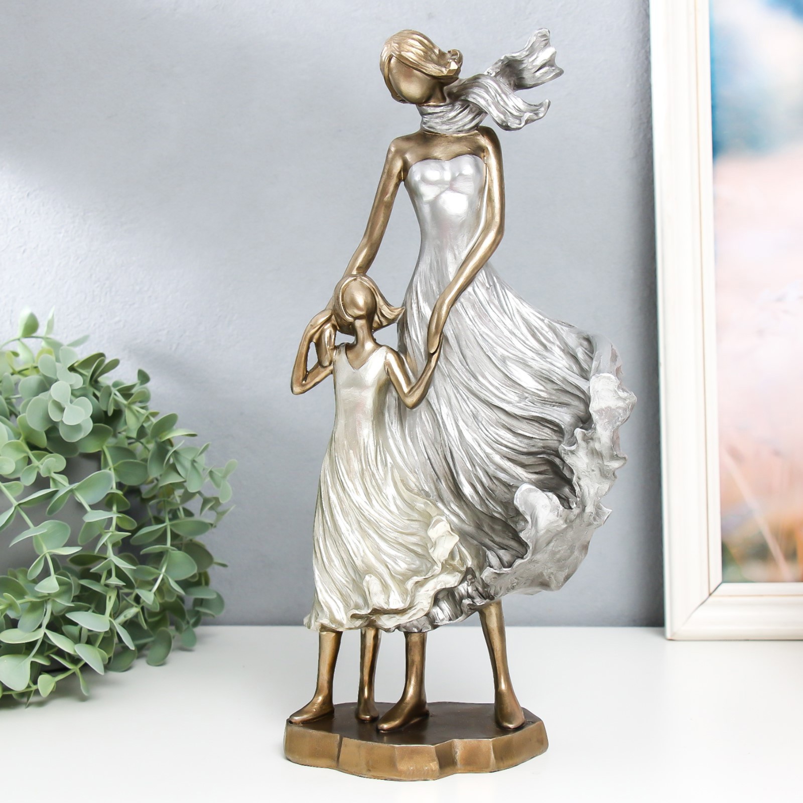 Изображение товара Сувенир интерьерный "Мама и дочка" 9x16.5x33 см