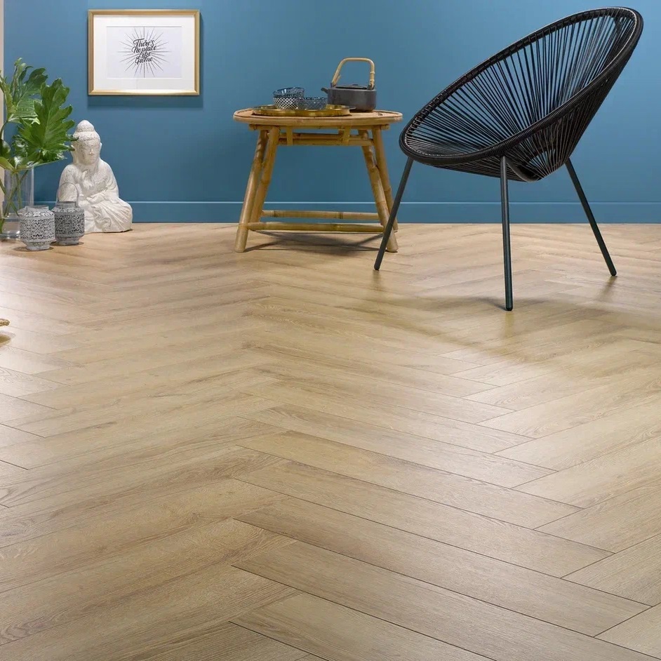 Изображение товара Ламинат Alsafloor Herringbone Z Lock Sunset Елка Прав 33 класс 12 мм влагостойкий французский дизай