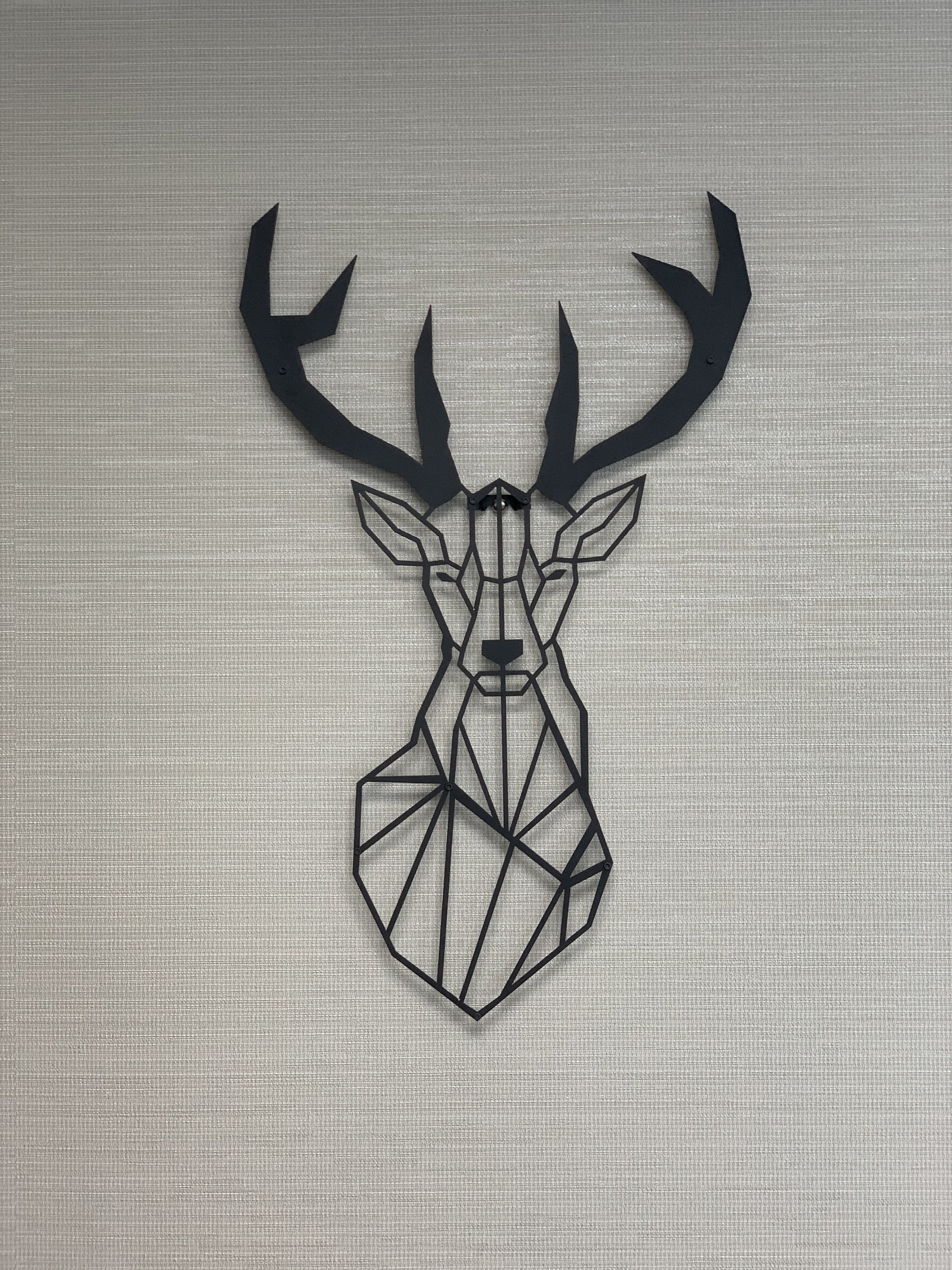 Изображение товара Панно из металла BUANART Олень — стильное настенное декоративное панно 59x37 см