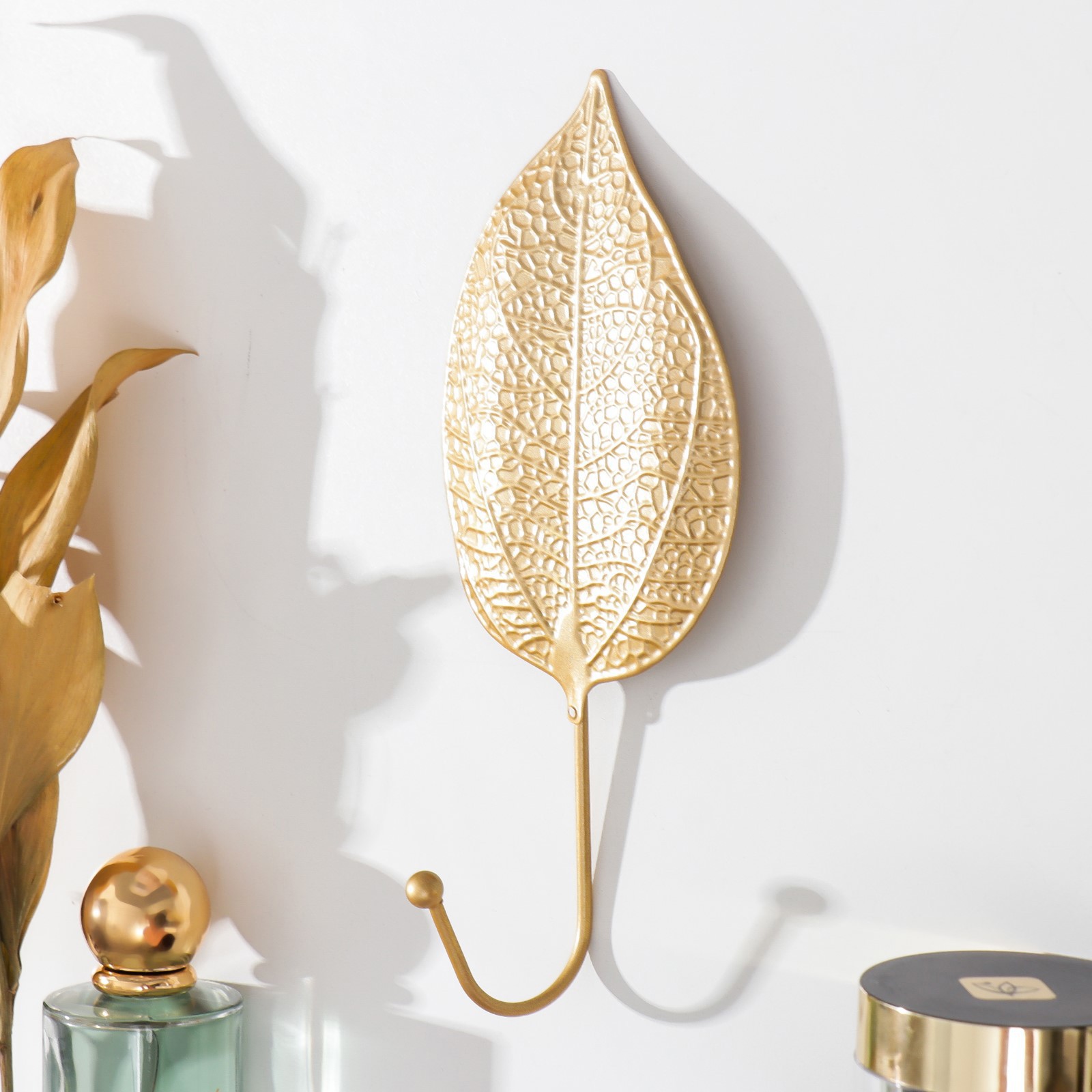 Изображение товара Крючок декоративный "Березовый лист" золотой 20x8 см