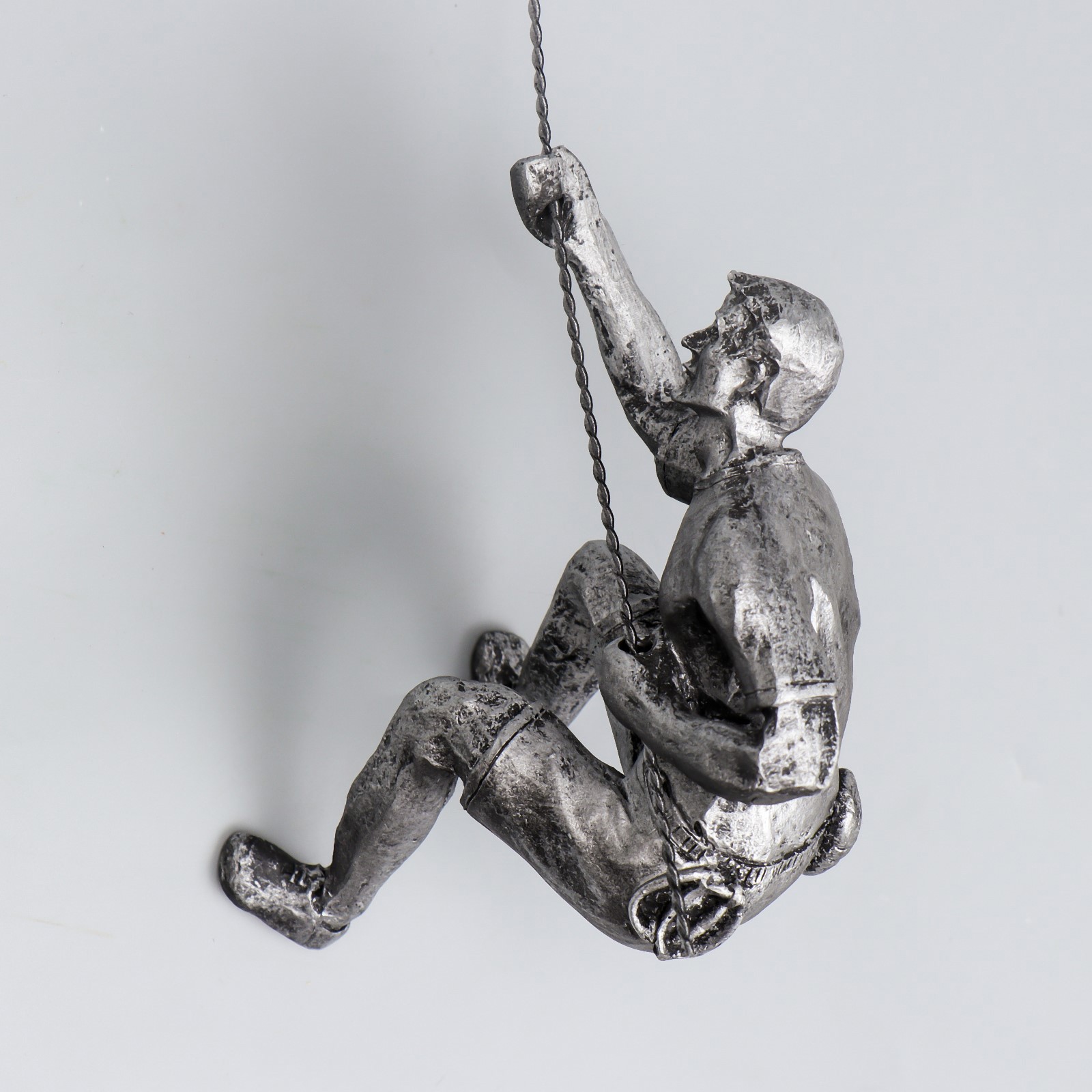 Изображение товара Панно настенное «Покорение вершины» левый, черненое серебро 18x8 см