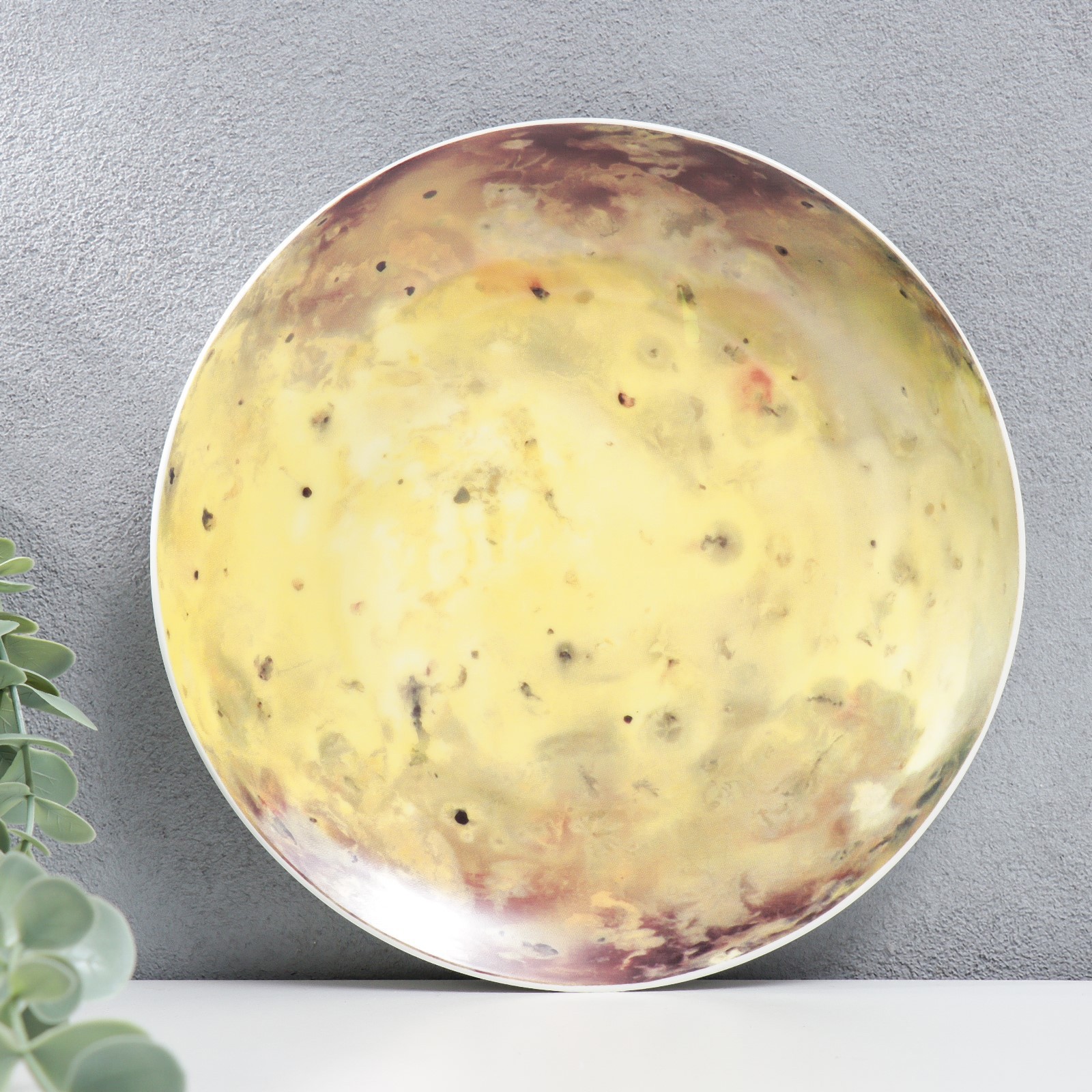 Изображение товара Декор настенный панно-тарелка Солнечная система Спутник Юпитера d=20.5 см