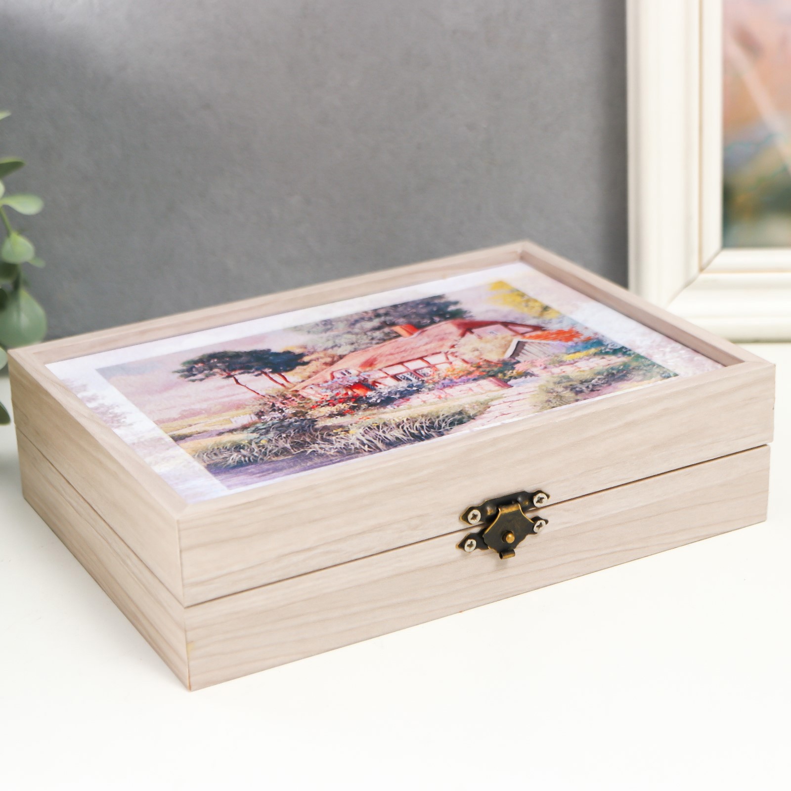 Изображение товара Шкатулка "Домик в цветах" 18.5x14 см