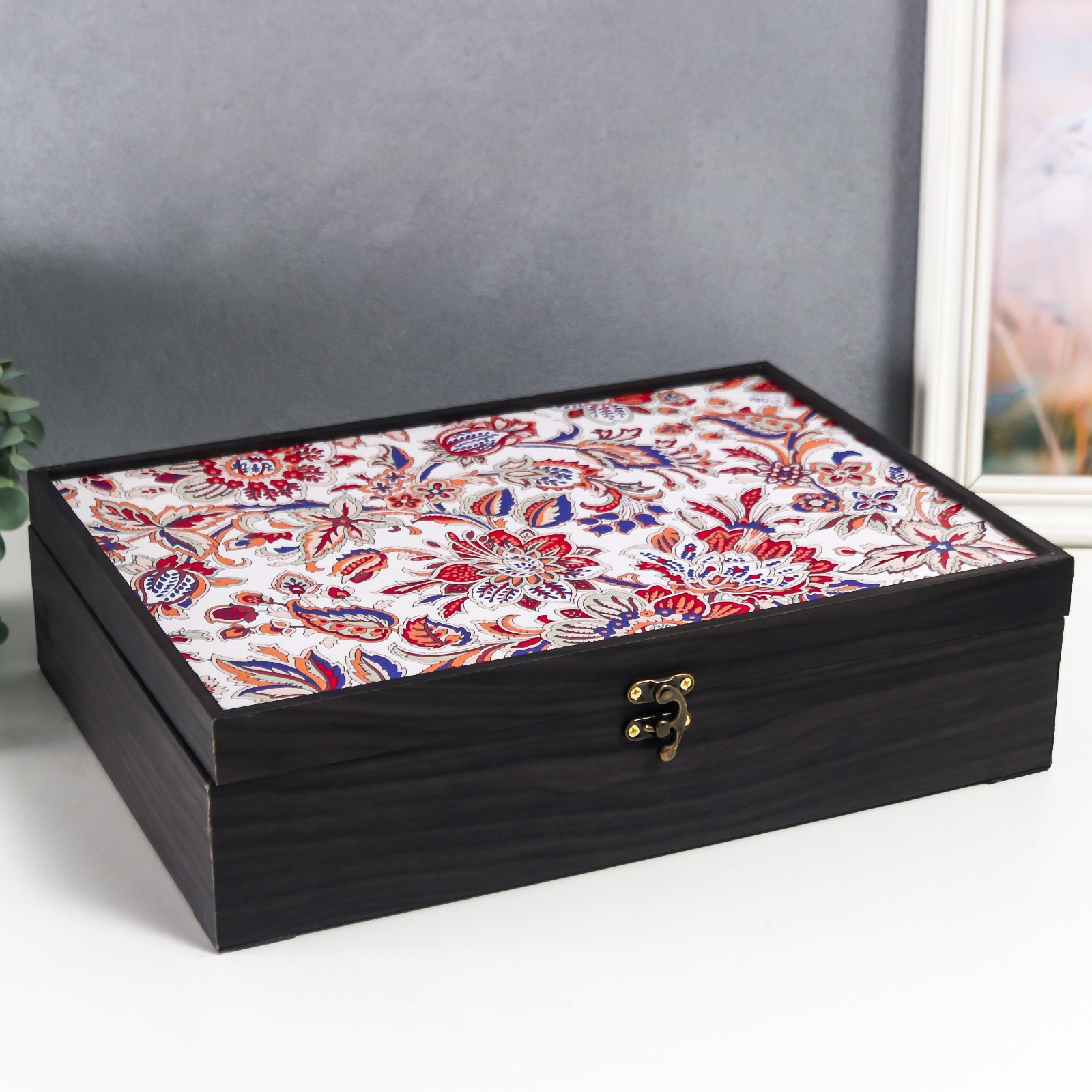 Изображение товара Шкатулка Венге 25.5x35x9 см 1 мод. Изображение товара Шкатулка Венге 25.5x35x9 см 1 мод.