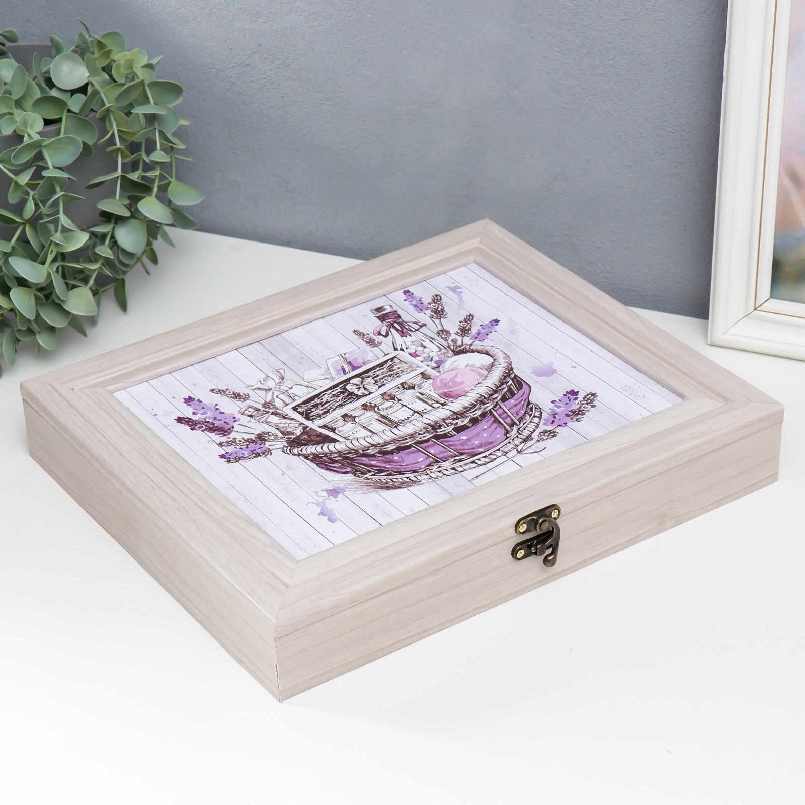 Изображение товара Шкатулка с делениями молочный дуб 31x26.5x5 см