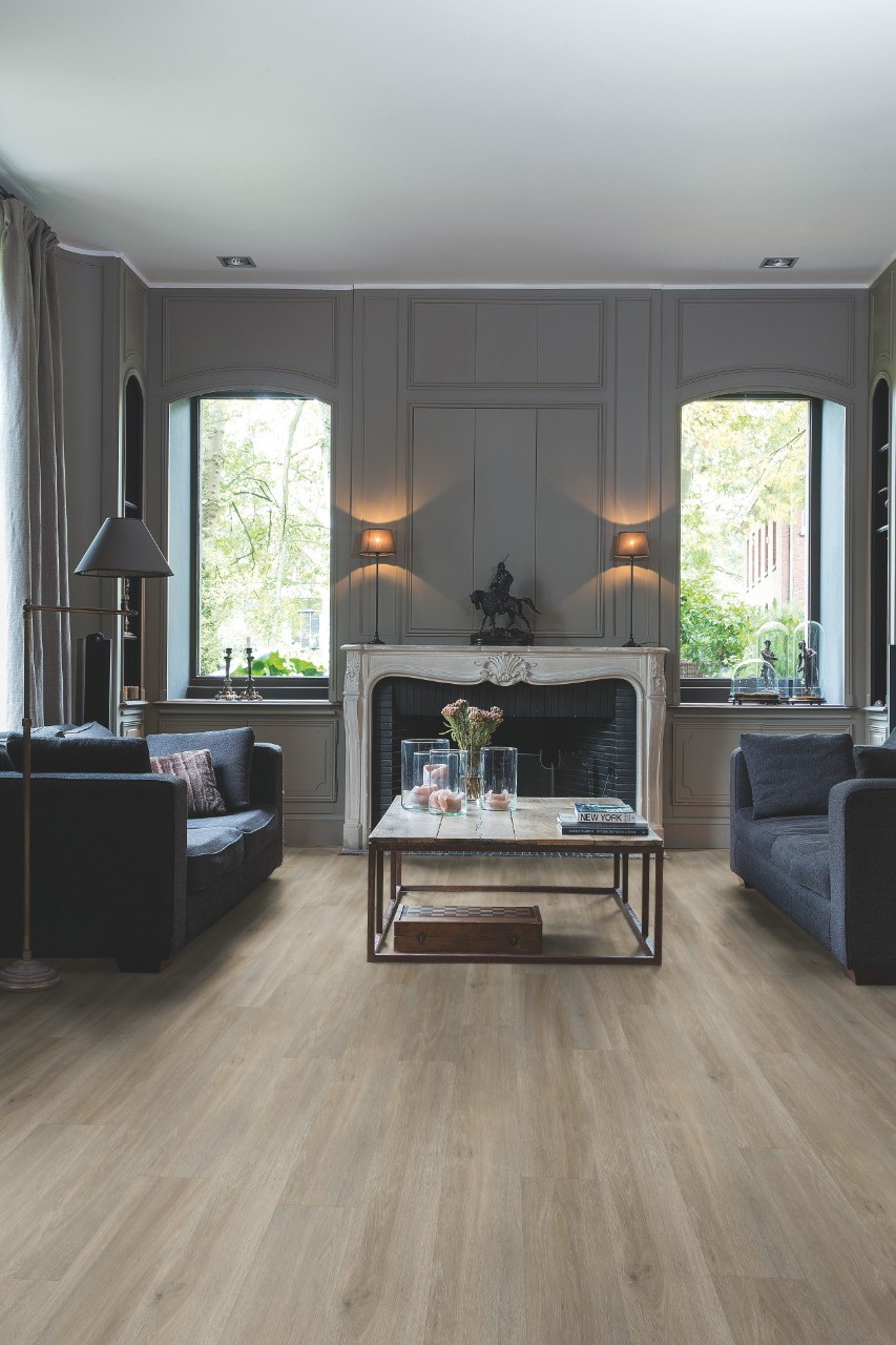 Изображение товара ПВХ плитка Quick Step серо-бурый шёлковый дуб 33 класс 4.5 мм 2.105 м²