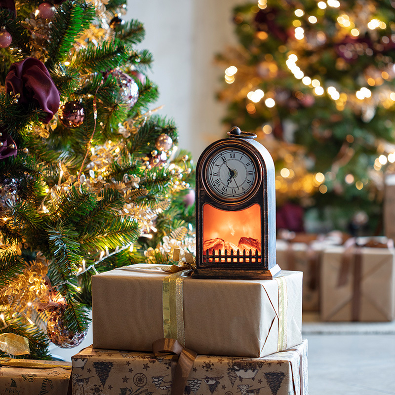 Изображение товара Светодиодный камин Neon-Night Старинные часы с эффектом живого огня 25x15x12 см бронзовый цвет корпуса