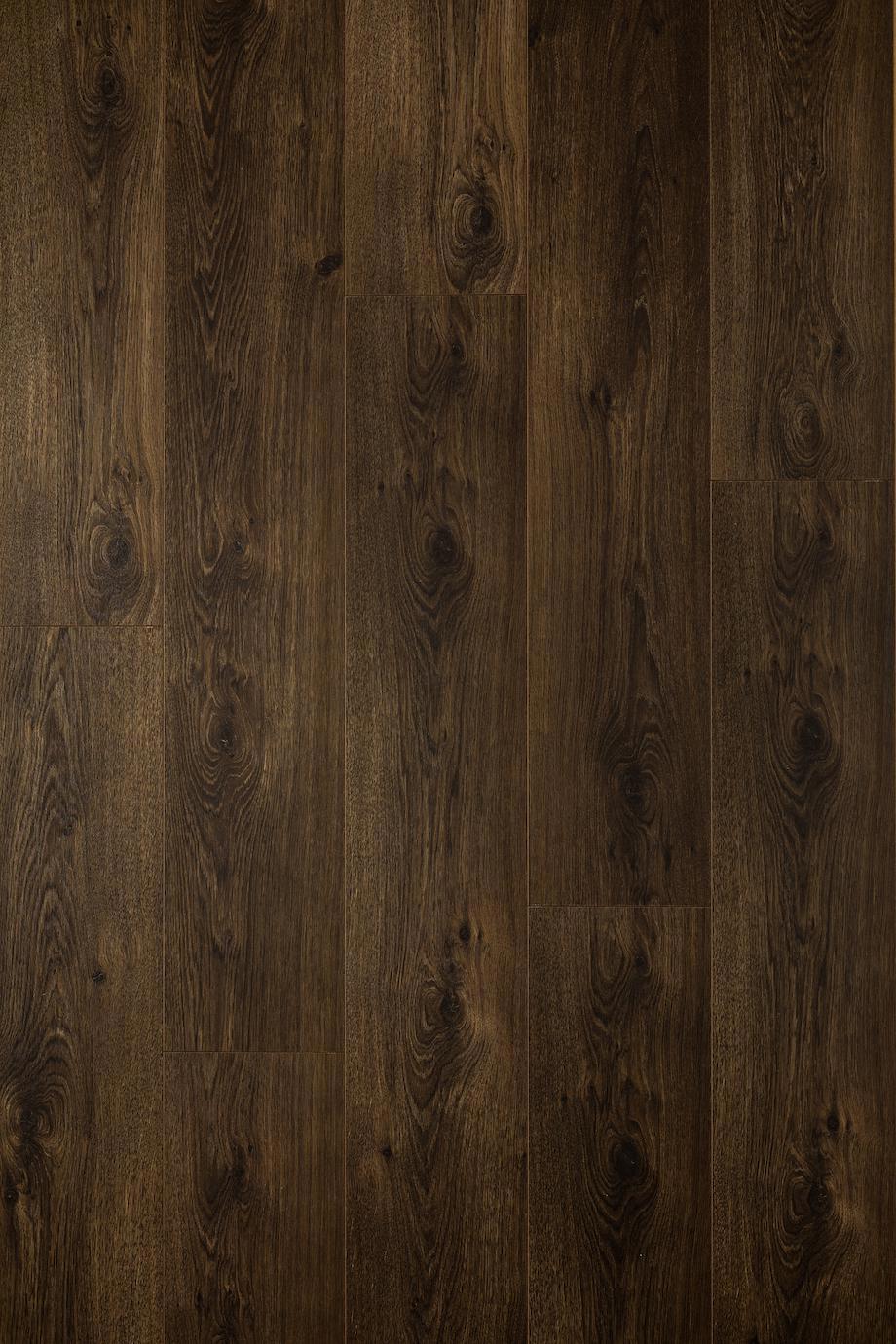 Изображение товара Ламинат Loc Floor LFR137 Дуб шоколадный 33 класс 8 мм фаски 2.16 м²