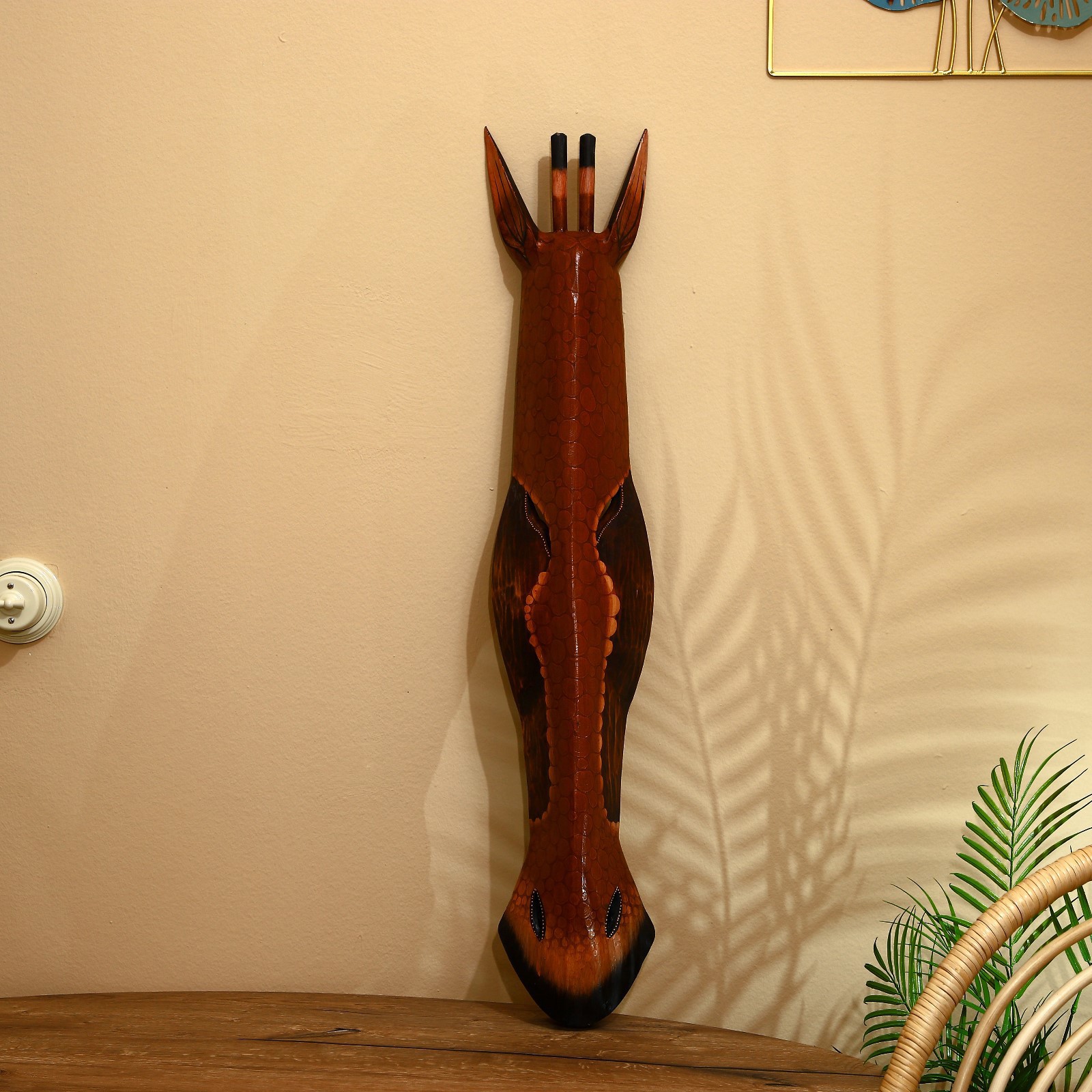 Изображение товара Панно маска интерьерная "Жираф" 100 см — ручная работа из дерева