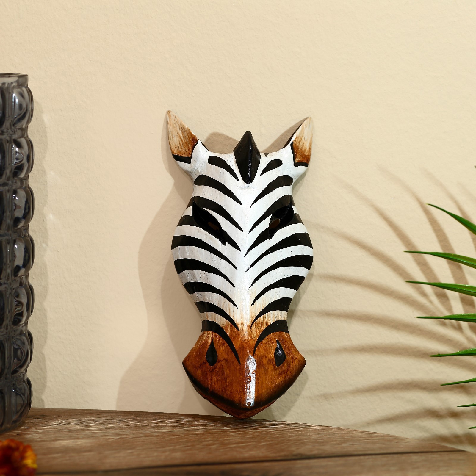 Изображение товара Панно маска интерьерная "Зебра" белая, 19x9x4 см