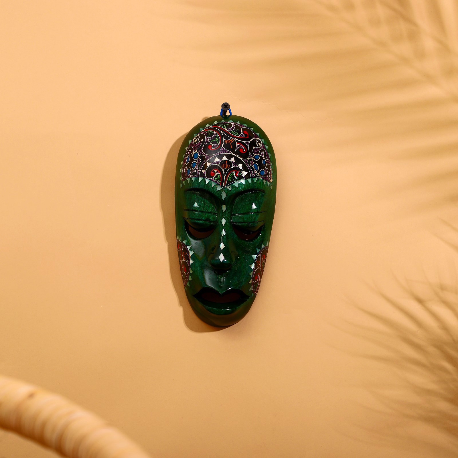 Изображение товара Панно маска настенная "Ломбок стайл" зелёная узорная, 20x10x5 см