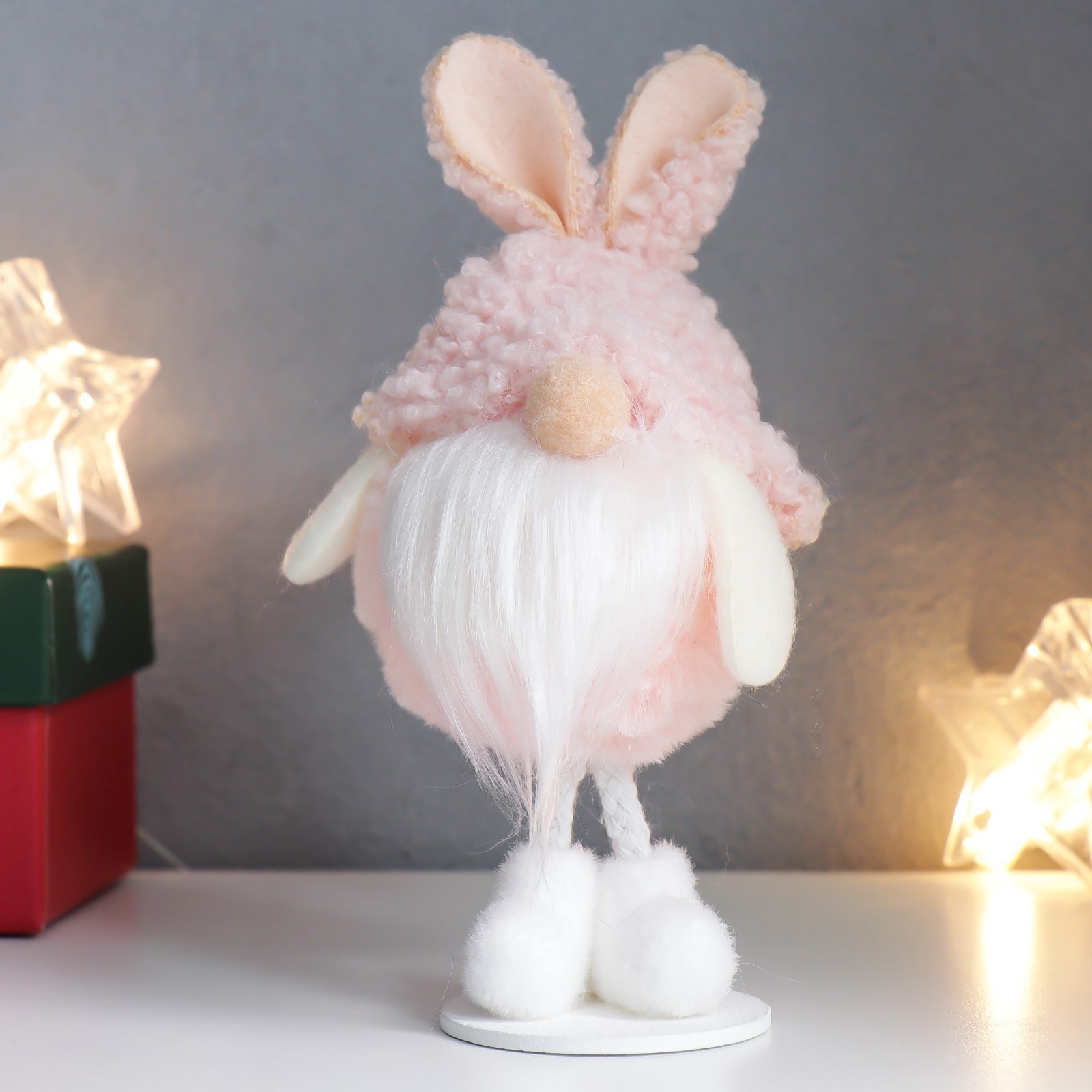 Изображение товара Кукла интерьерная "Гномик в розовом с ушками зайчика" 15 см