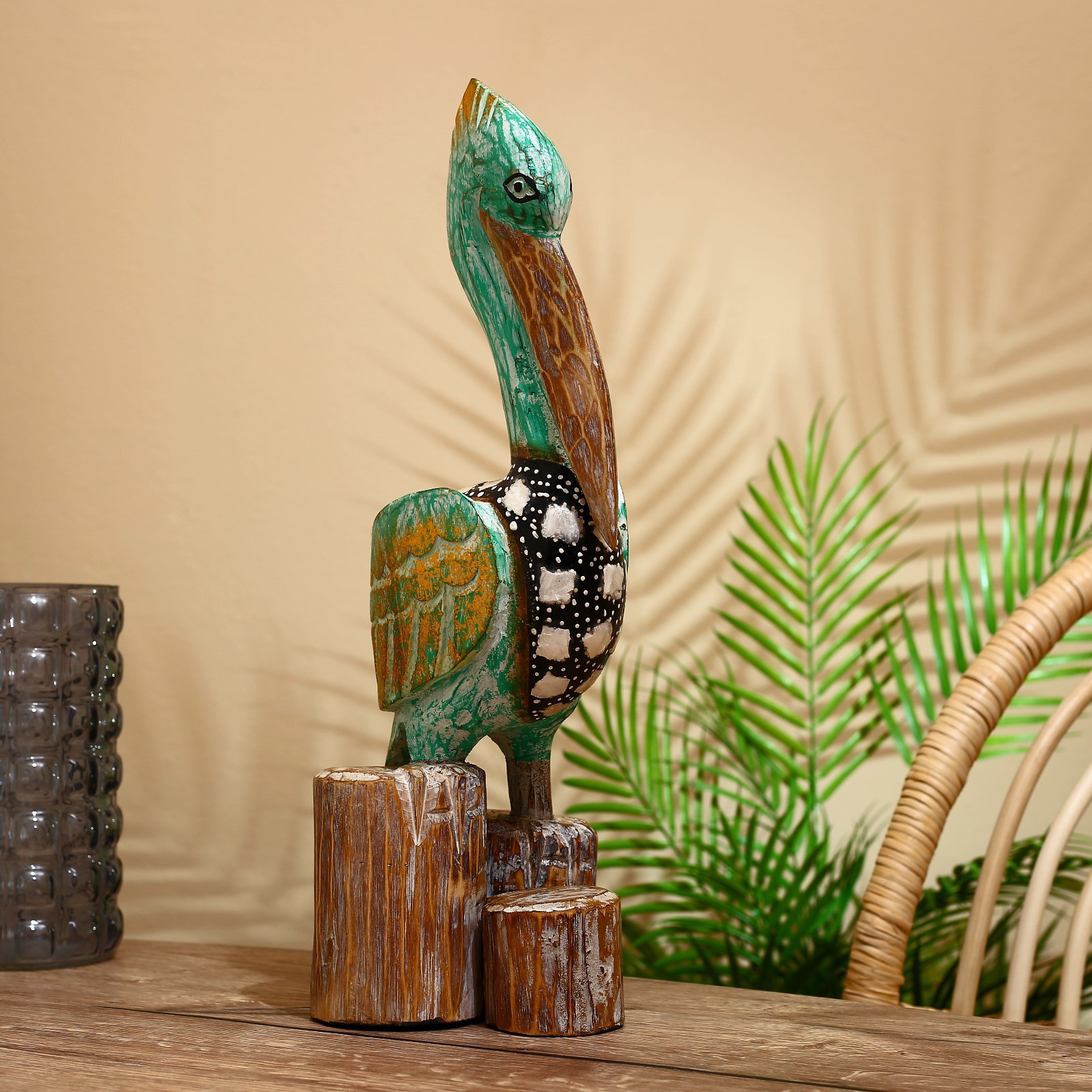 Изображение товара Интерьерный сувенир "Пеликан" зелёный 45 см