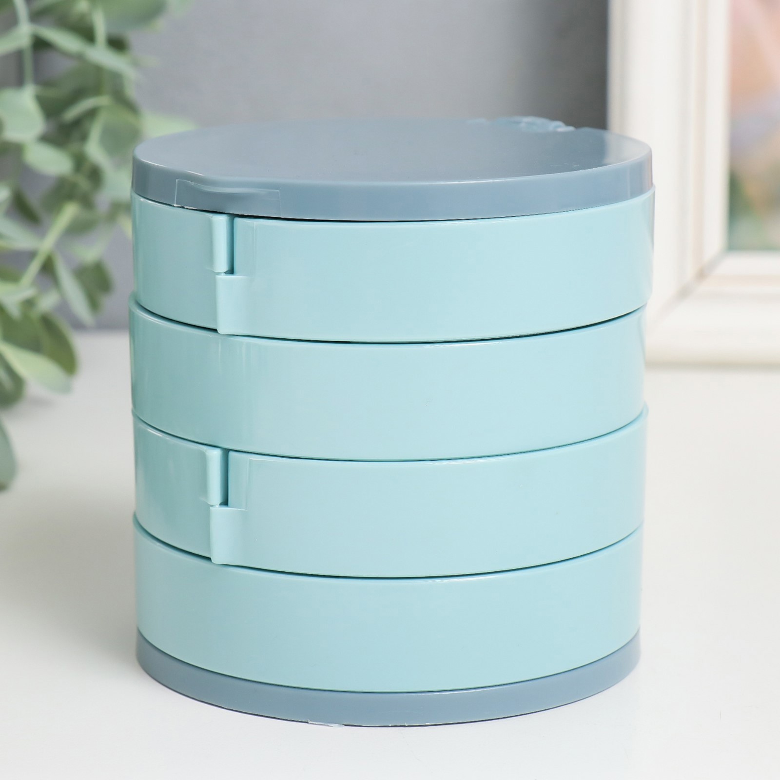 Изображение товара Шкатулка для украшений круглая SIMALAND 4 уровня, голубая, 10x10x10 см