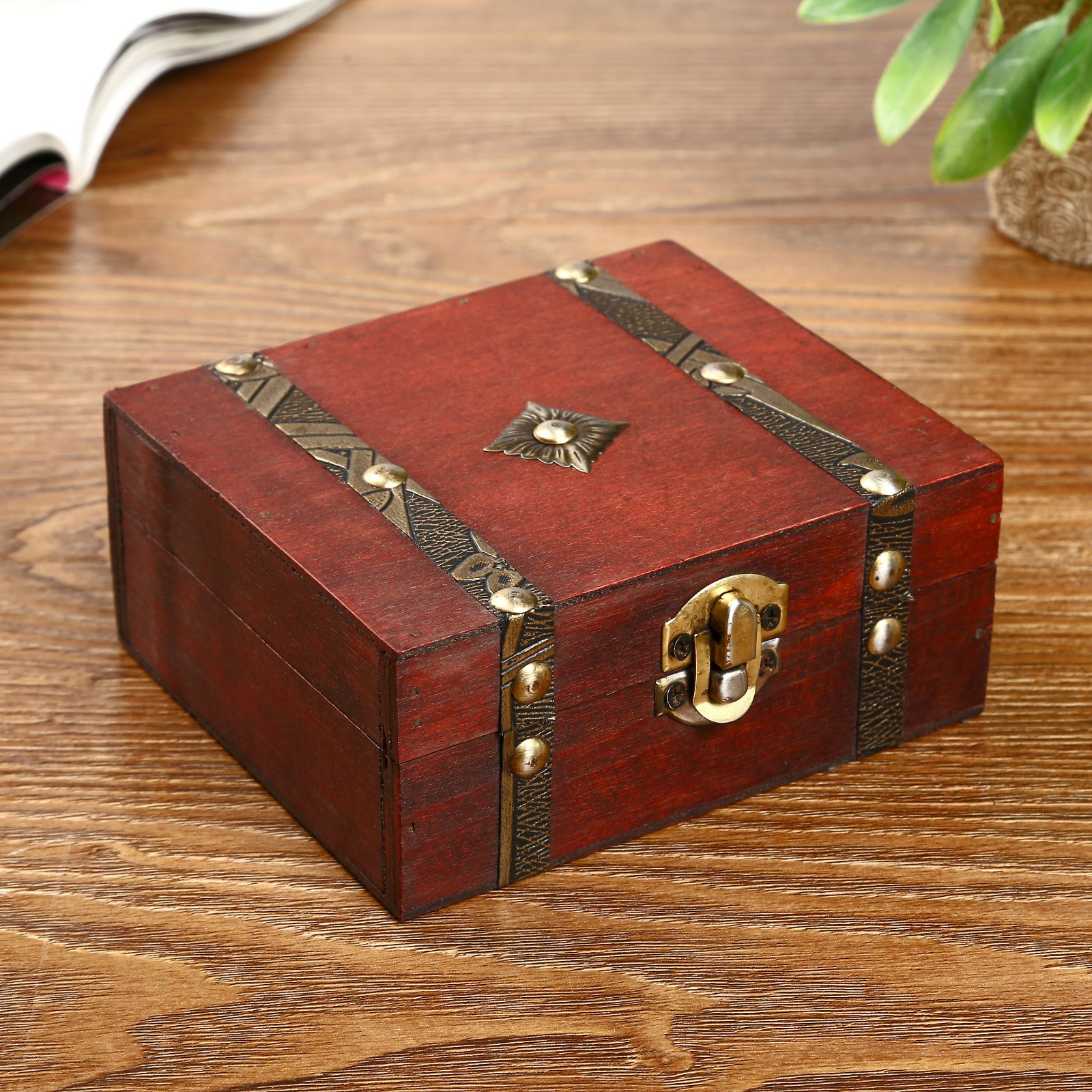 Изображение товара Шкатулка Герцог состаренная 10,2×13×5,5 см