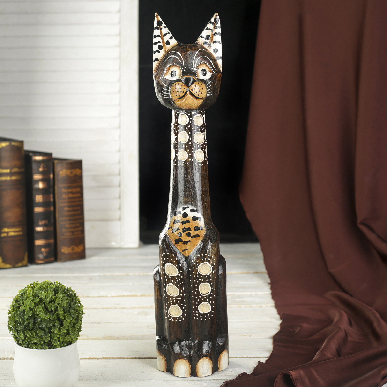 Изображение товара Фигурка сувенирная Simaland "Кошка с пятнистым ошейником" высота 50 см