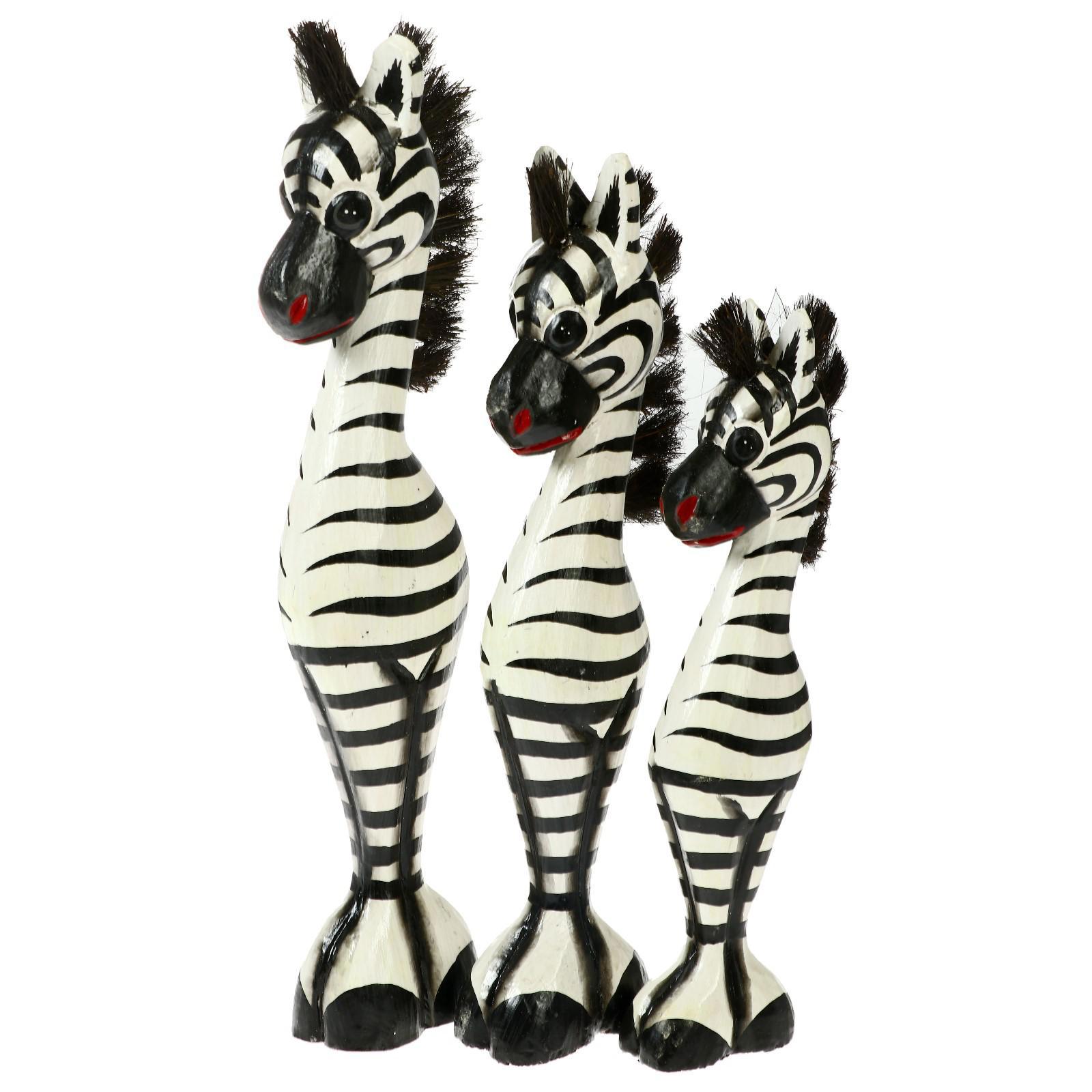 Изображение товара Фигурка сувенирная Simaland "Семейство зебр" набор 3 штуки, высота 40см,35см,30см