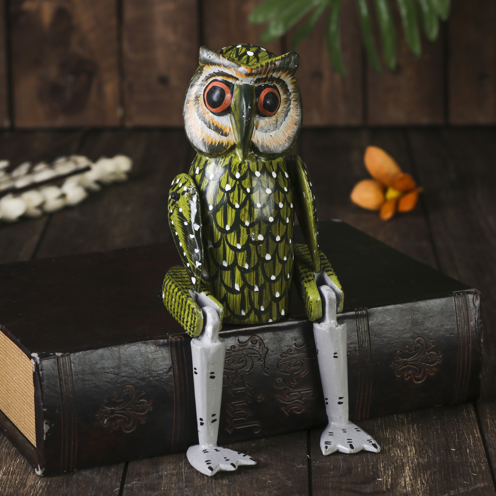 Изображение товара Сова из дерева SIMALAND 4,5х9х23 см — декоративная фигурка