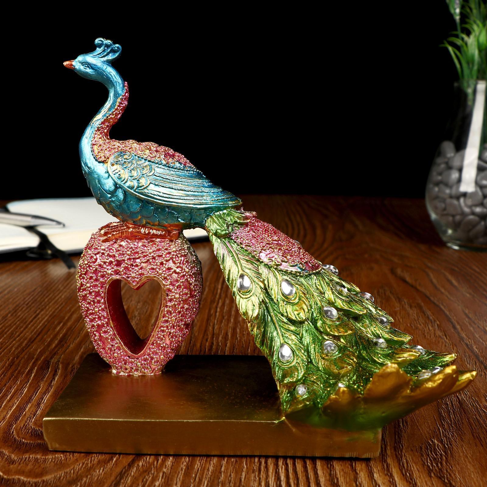 Изображение товара Фигурка сувенирная Simaland Павлин с зелёным хвостом на сердце стразы 15.5x16.3x10.5 см