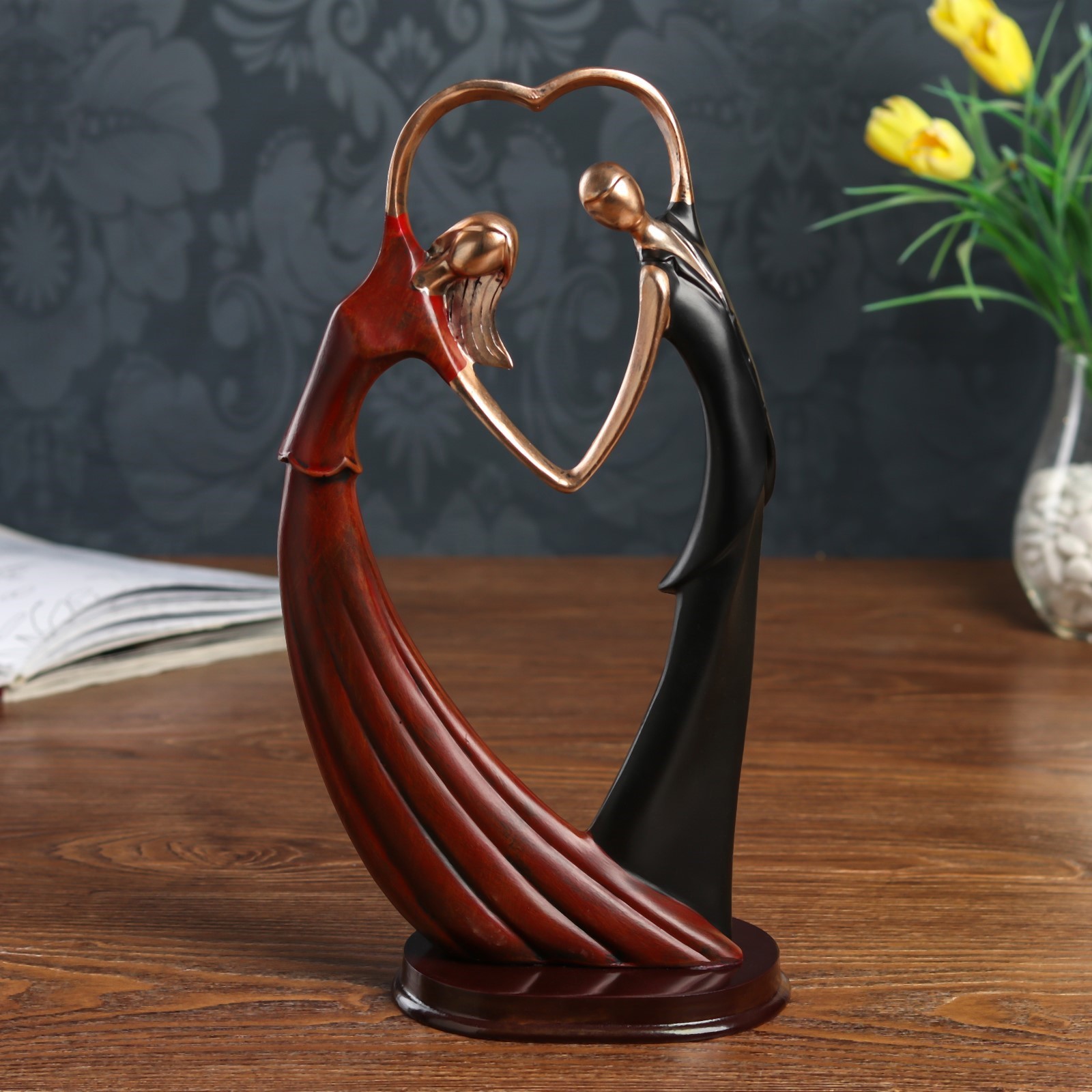 Изображение товара Фигурка сувенирная Simaland "Танец влюблённых" золото и бордо 32x10x16 см