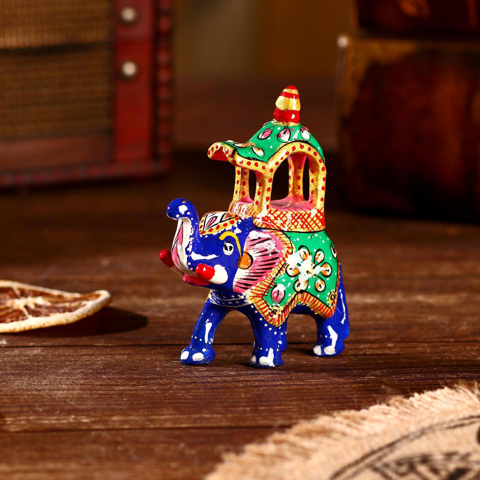 Изображение товара Необычный слон в зеленой попоне — декоративная фигура из алюминия SIMALAND