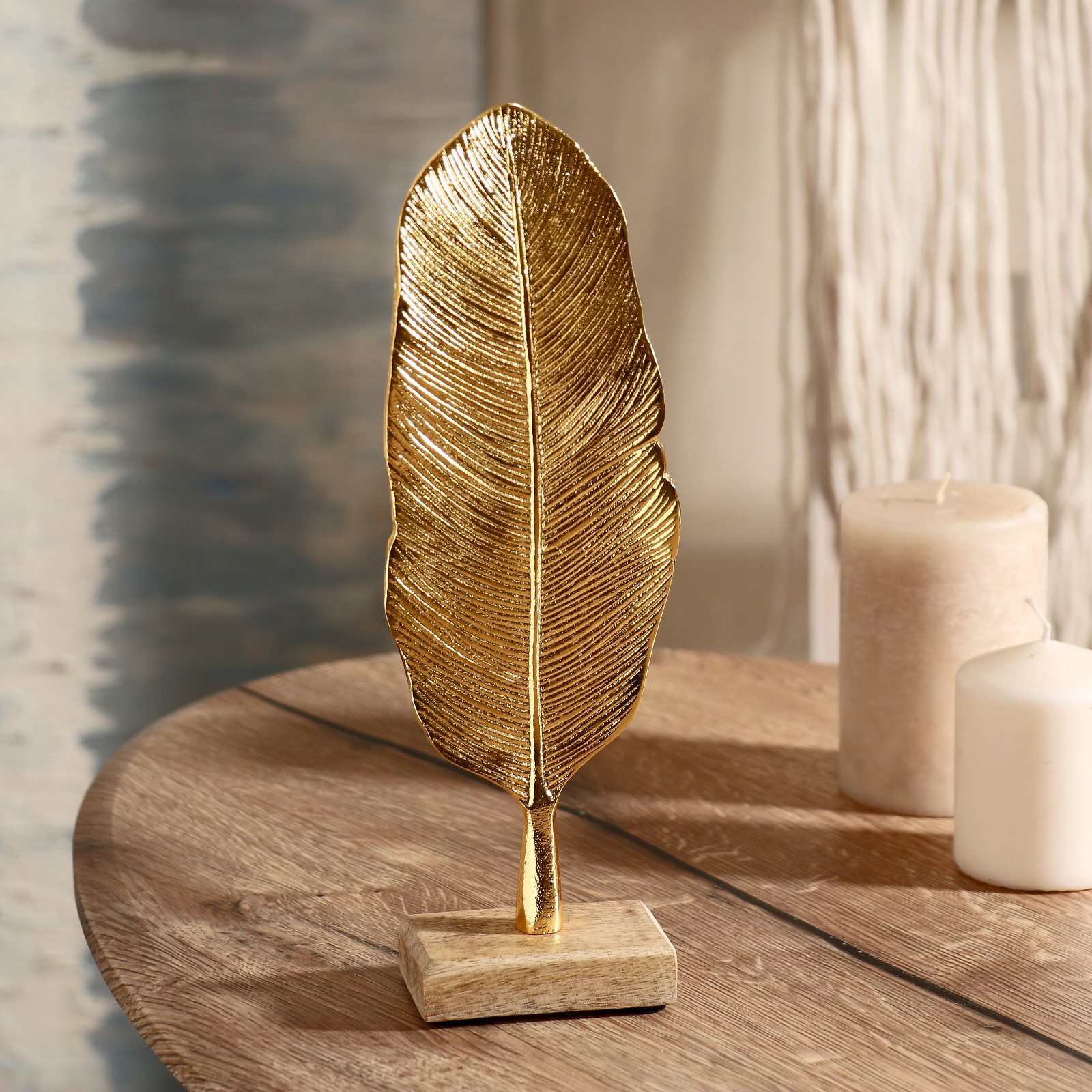 Изображение товара Фигура декоративная SIMALAND Перо — ручная работа 27 см