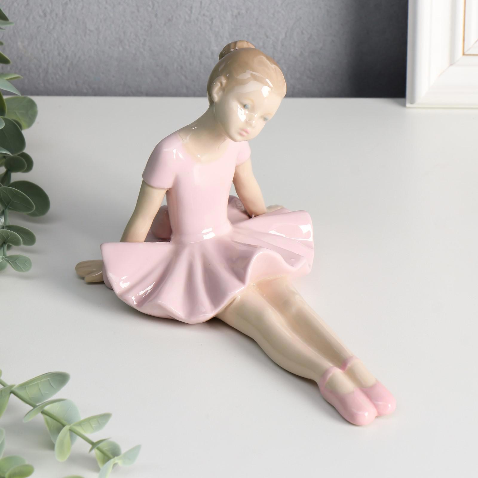Изображение товара Фигурка сувенирная Simaland Маленькая балерина в розовой пачке - тянет носочки 11.5x16.3x10.7 см