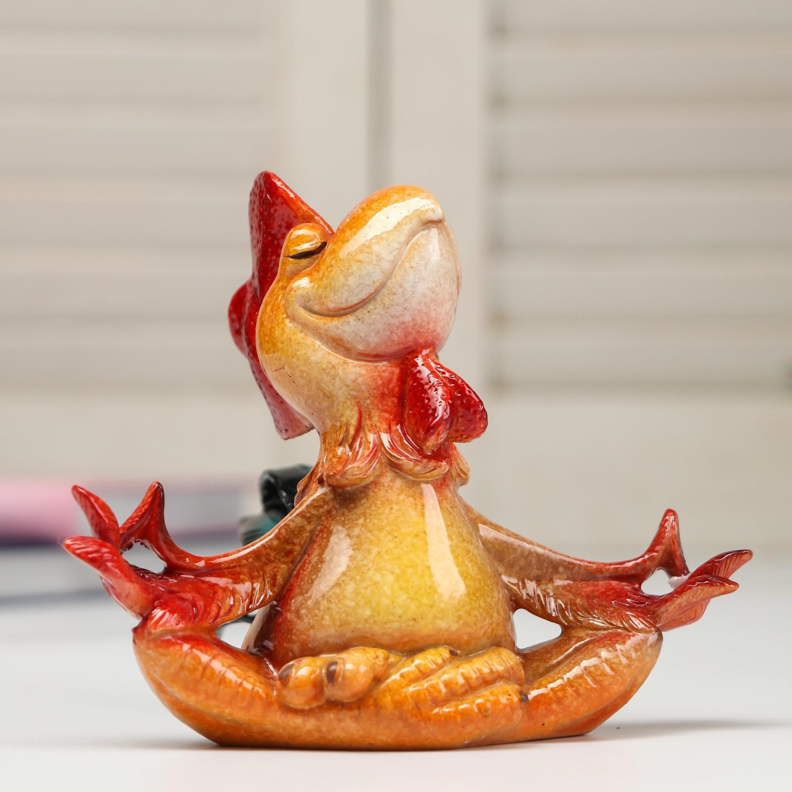 Изображение товара Фигурка сувенирная Simaland Петух медитирует 11.8x12.5x14.7 см