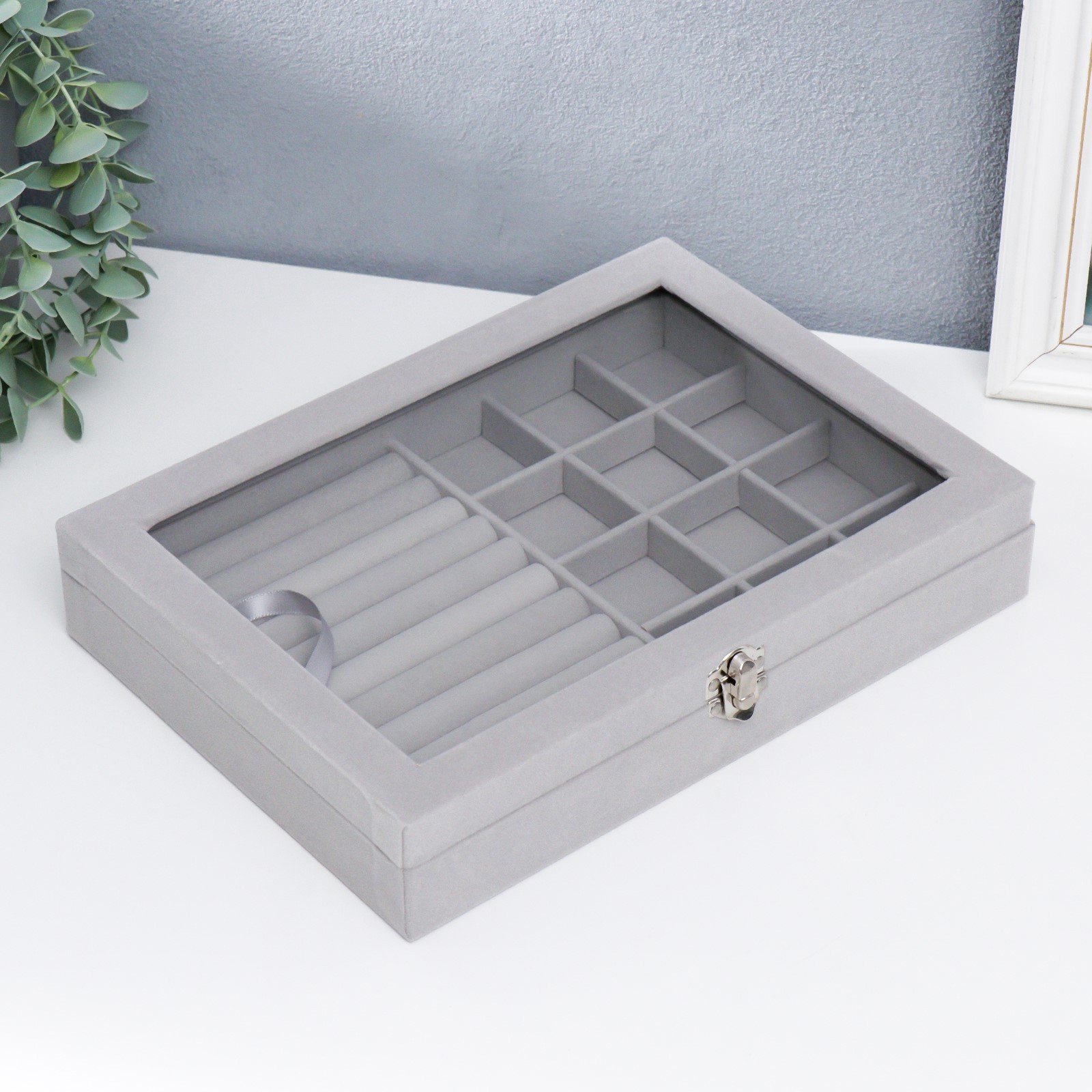 Изображение товара Шкатулка для украшений SIMALAND «Серый туман» 5x20x28 см