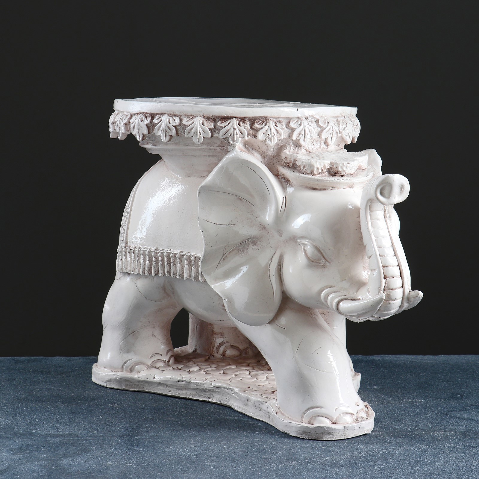 Изображение товара Фигура - подставка "Слон Звезда" состаренный, 45x28x33см