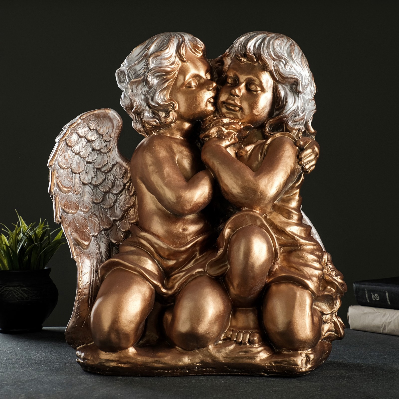 Изображение товара Фигура "Ангел и Фея сидя" большой бронза/серебро 24x35x41см