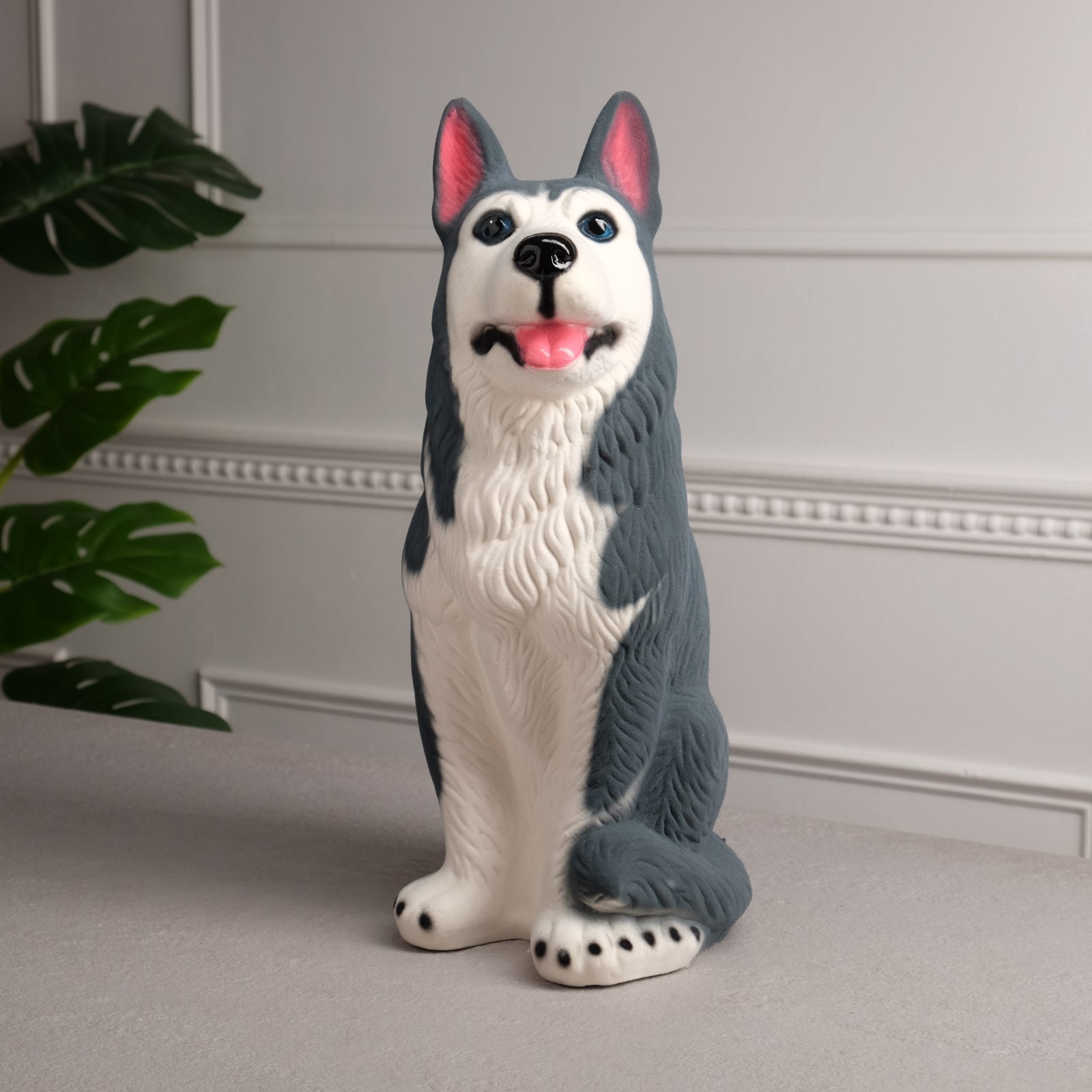Изображение товара Копилка "Собака хаски" большая, серый цвет, флок, керамика, 40 см
