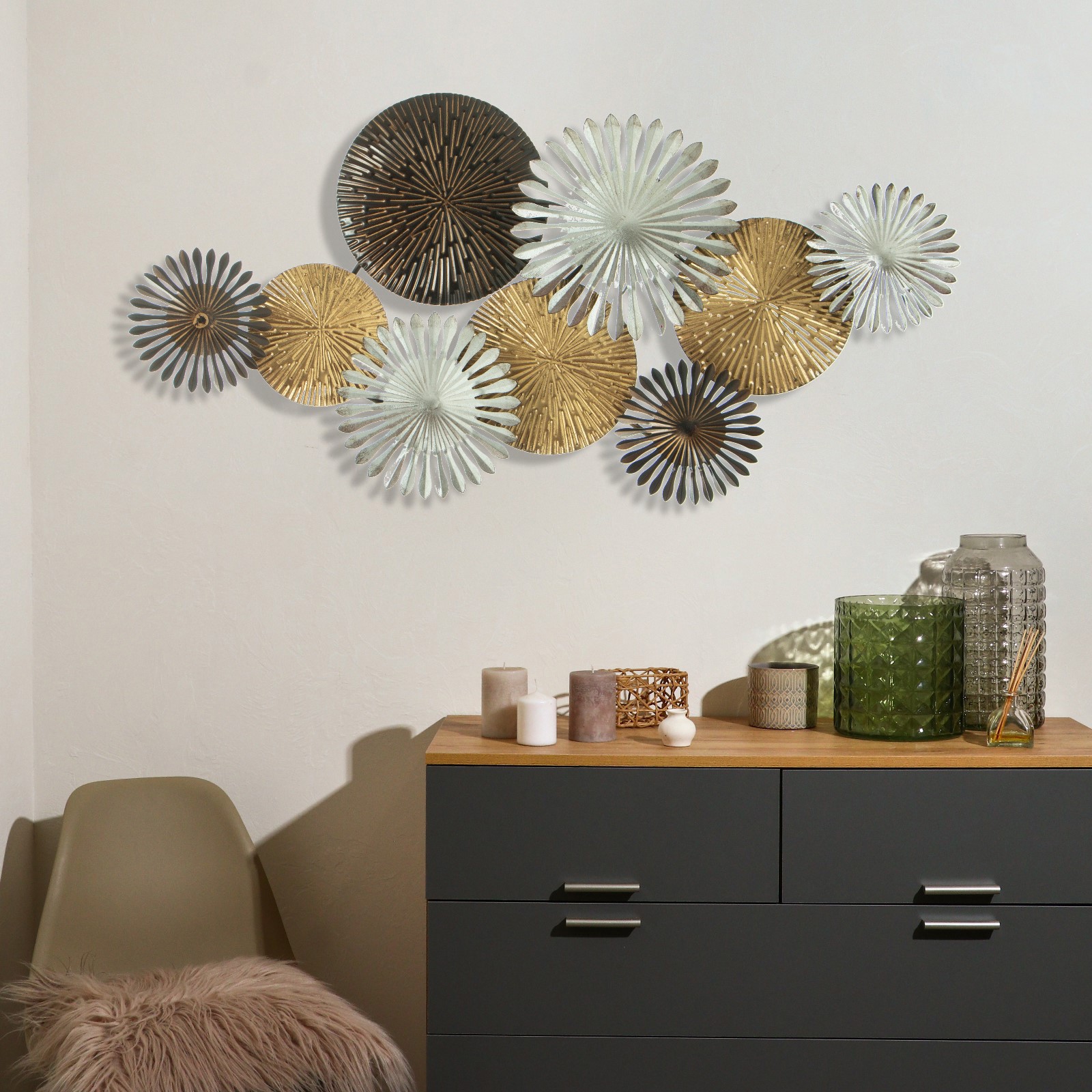 Изображение товара Декор настенный металл "Цветочная симфония - ромашки" 52.5x5x109 см