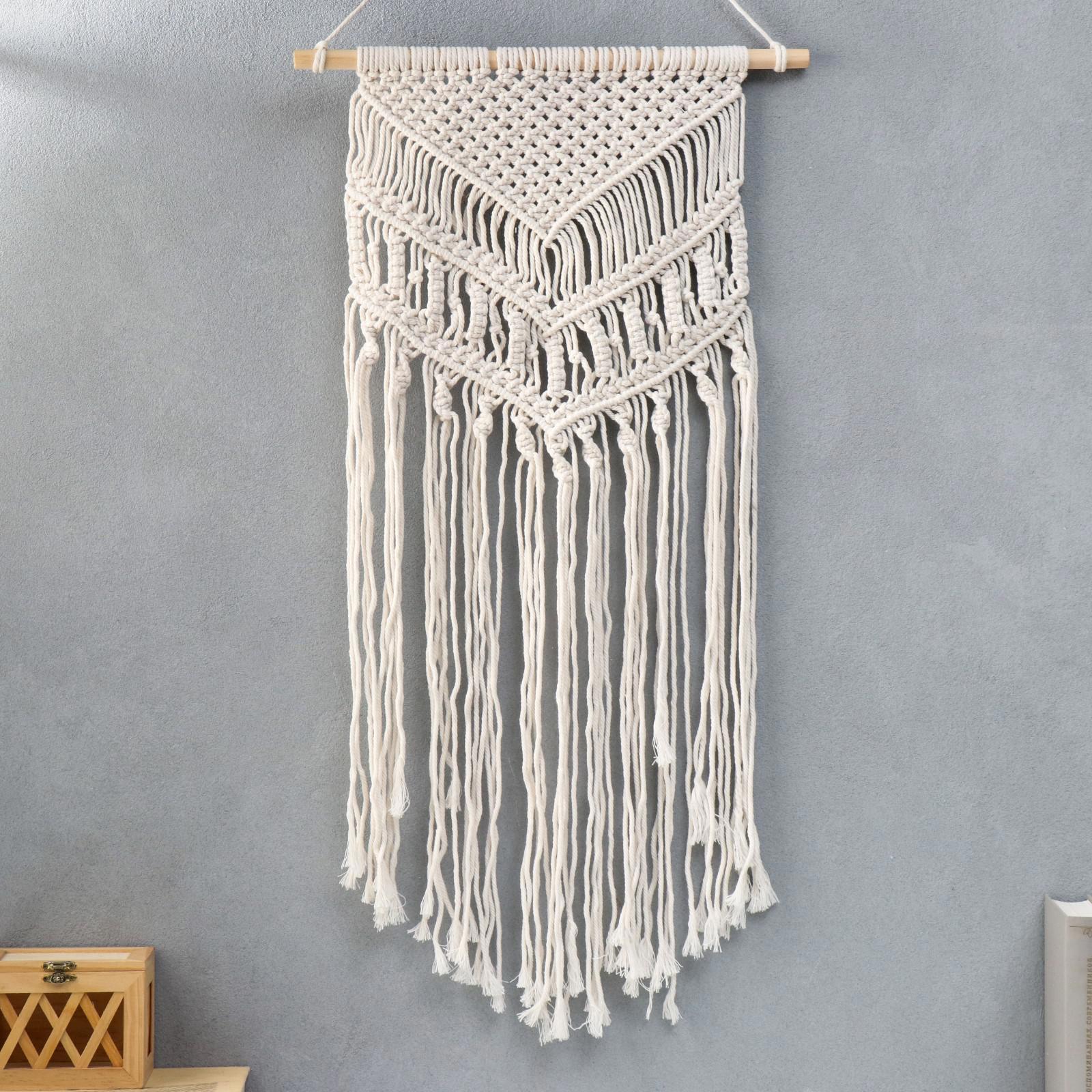 Изображение товара Ажурный уголок — панно макраме 110x40 см