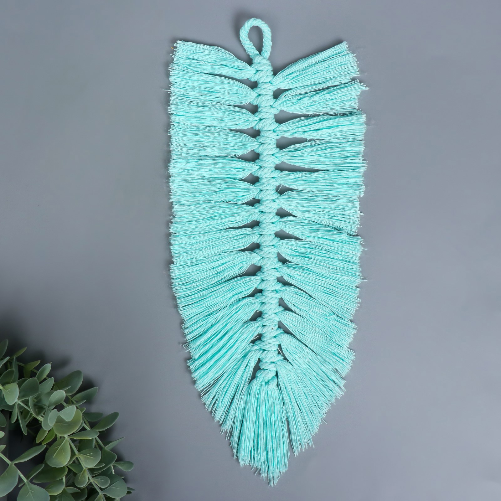Изображение товара Панно настенное в технике макраме "Листочек" бирюза 30x15 см