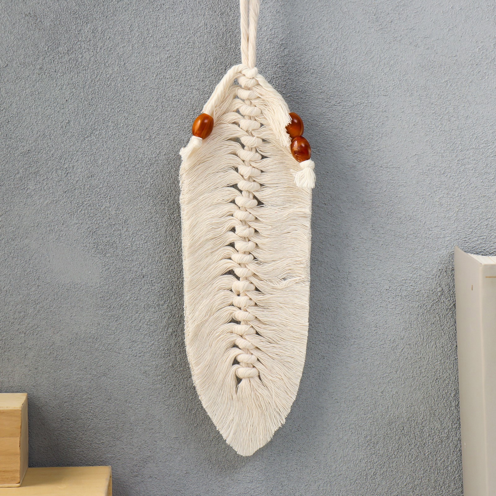 Изображение товара Панно настенное в технике макраме "Пёрышко" 28 см