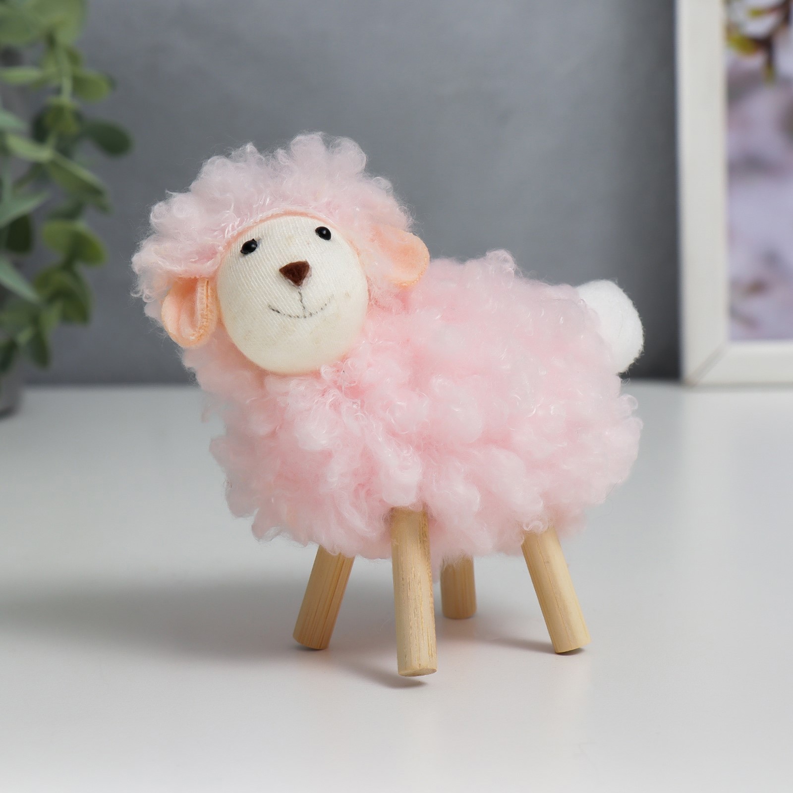 Изображение товара Сувенир интерьерный "Барашек - розовое облако" 8x8 см