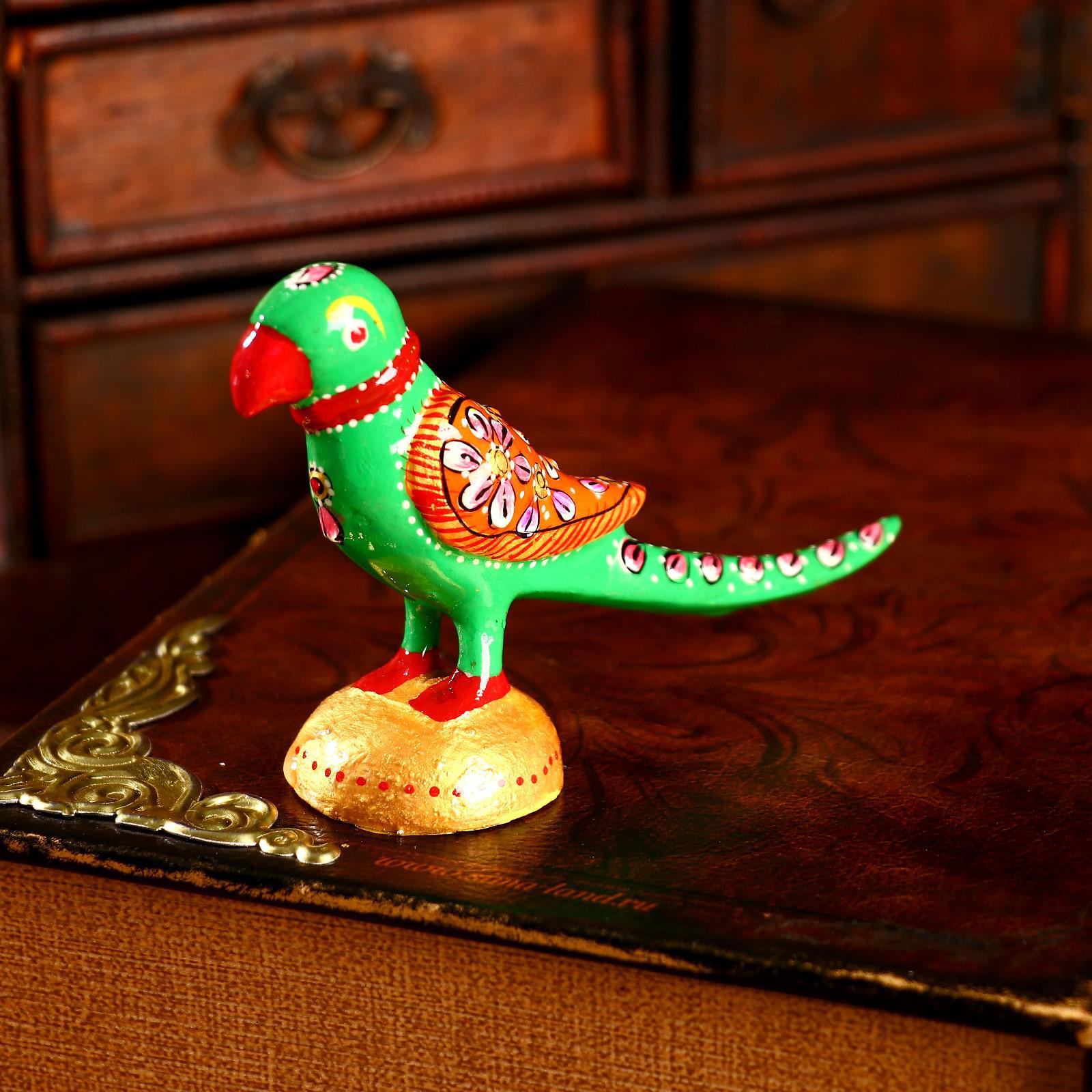 Изображение товара Сувенир интерьерный "Попугай зелёный" алюминий 7.5x3x5 см