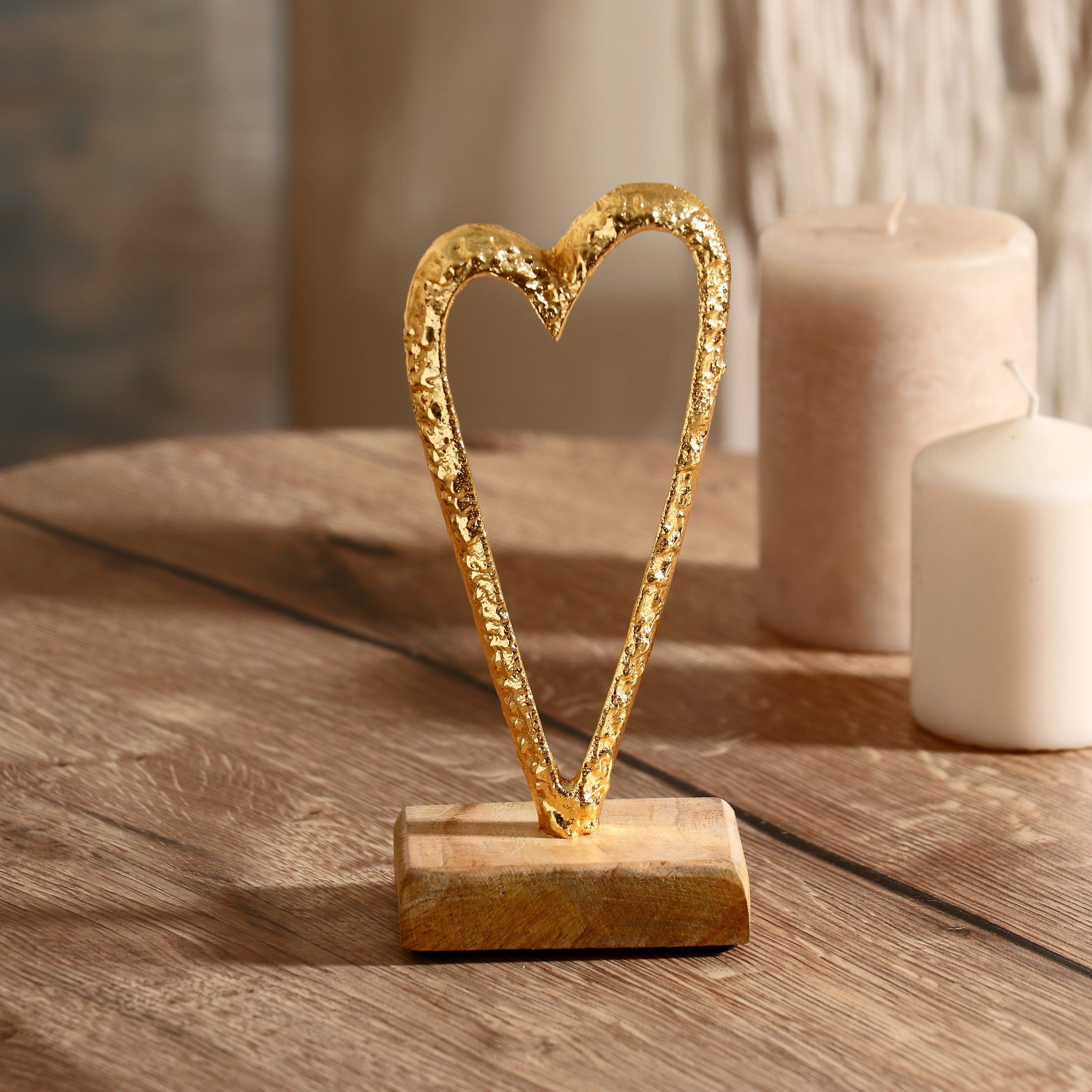 Изображение товара Сувенир интерьерный "Сердце" на подставке 7.5x5x17 см