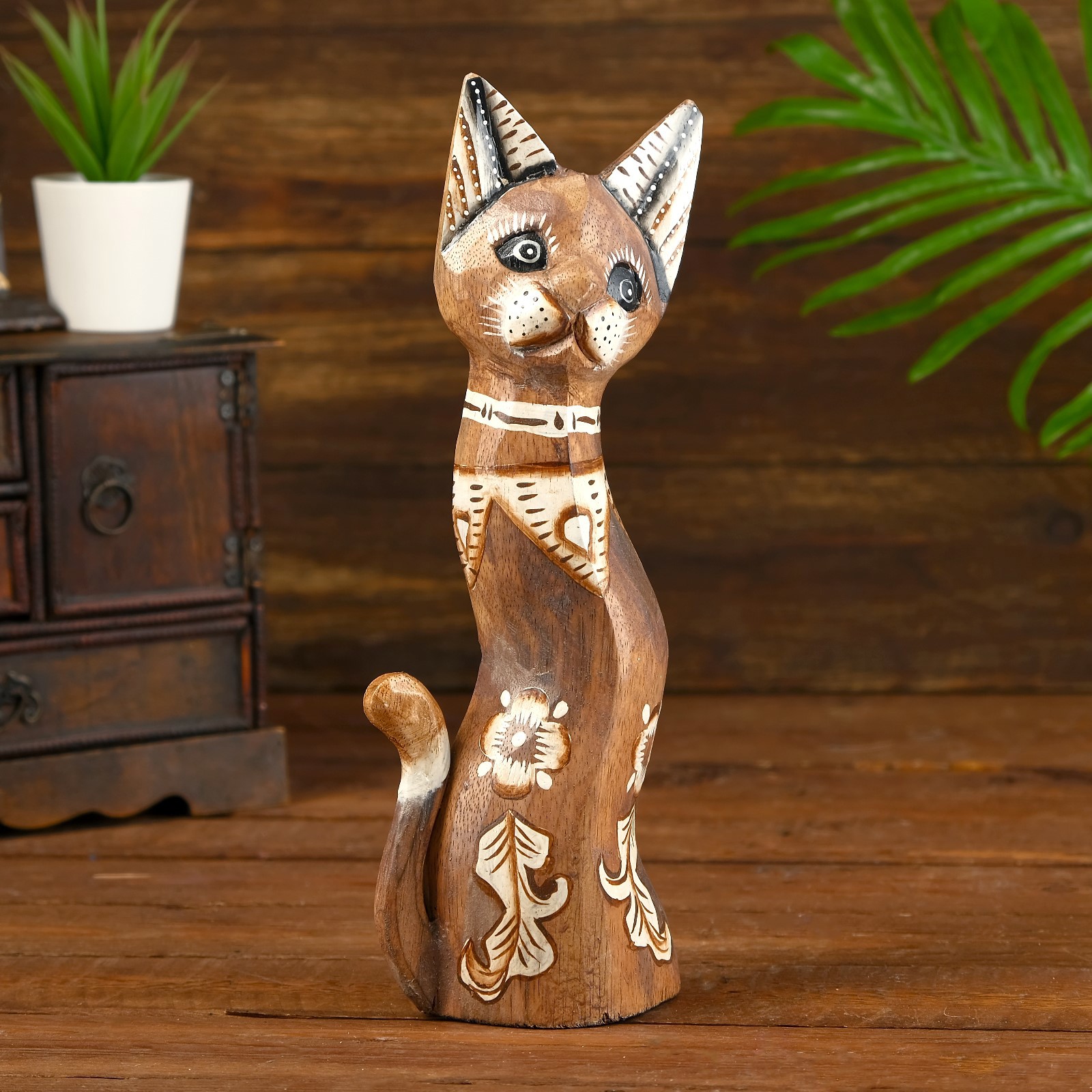 Изображение товара Сувенир интерьерный "Грациозная кошка" 4.5x9x30 см