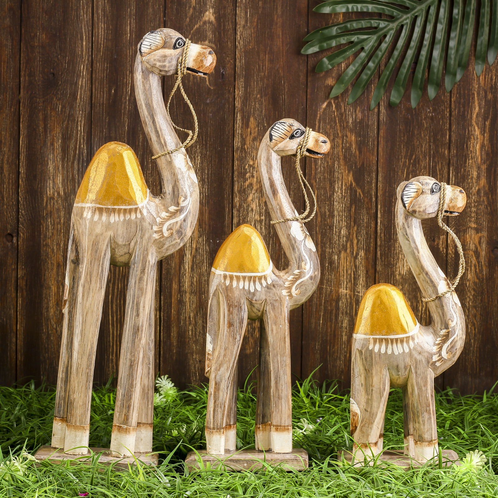 Изображение товара Набор сувениров интерьерных "Верблюды Сахары" 50x44x10 см