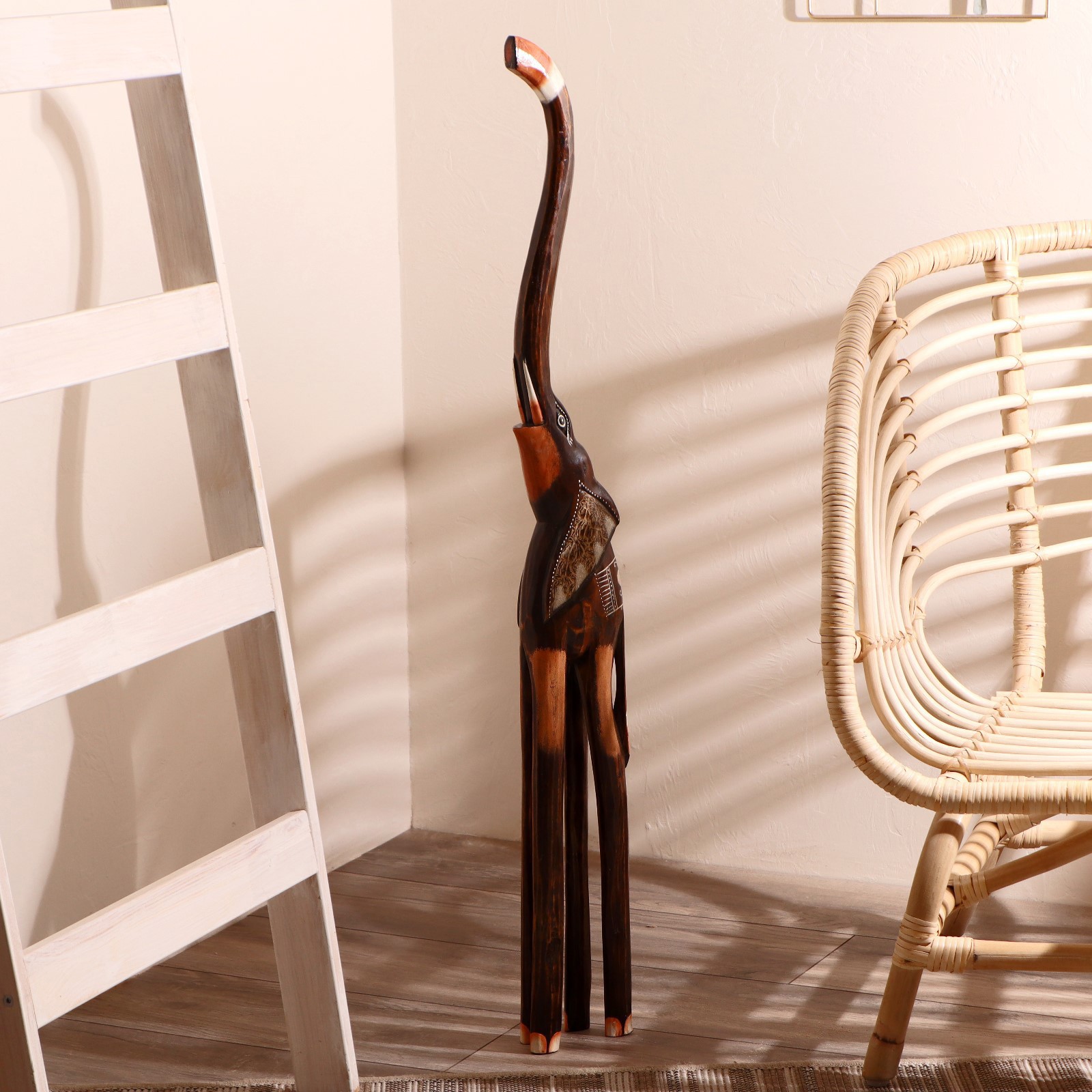 Изображение товара Сувенир интерьерный «Зов слона» 100x17x9 см